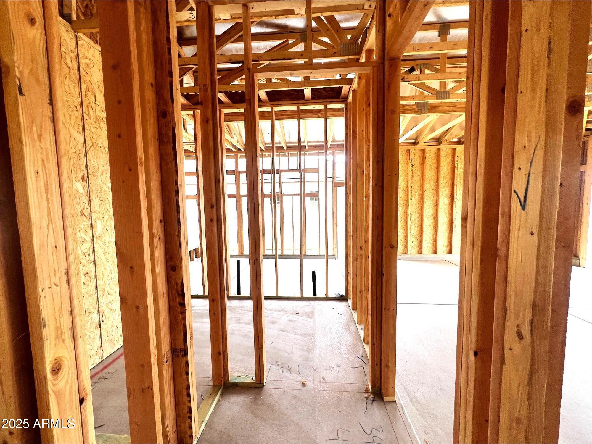 22949 E TWIN ACRES Drive