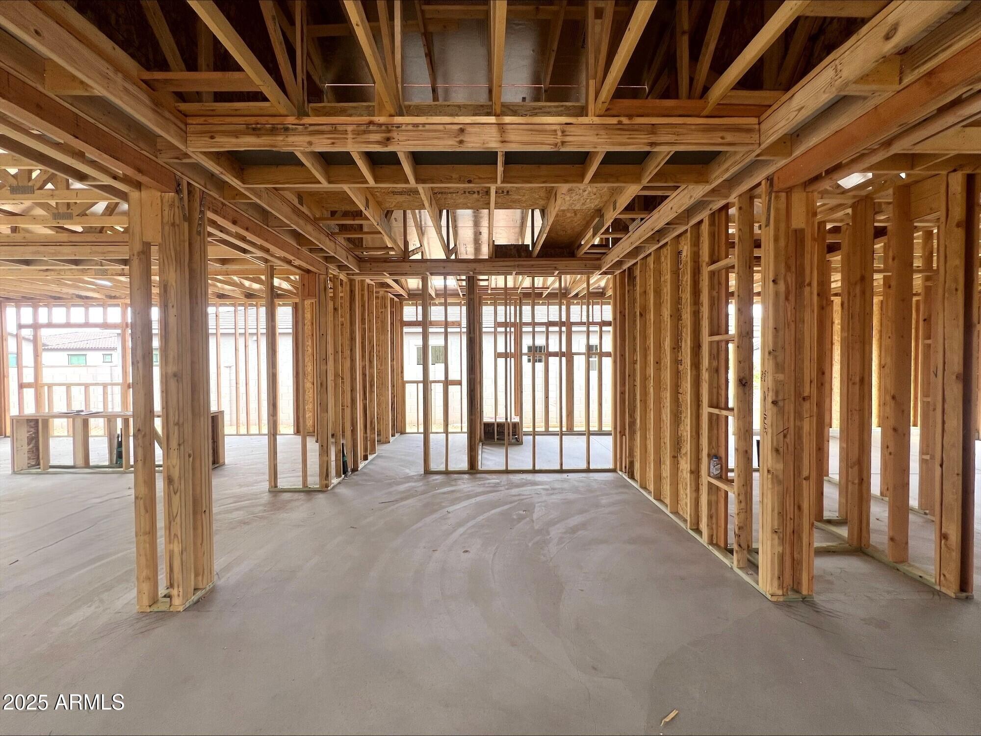 22949 E TWIN ACRES Drive