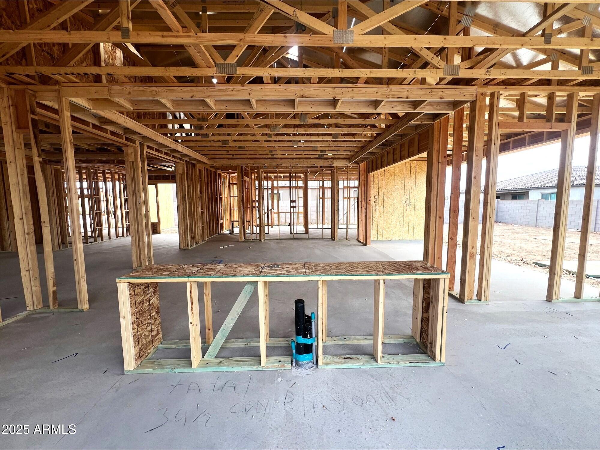 22949 E TWIN ACRES Drive