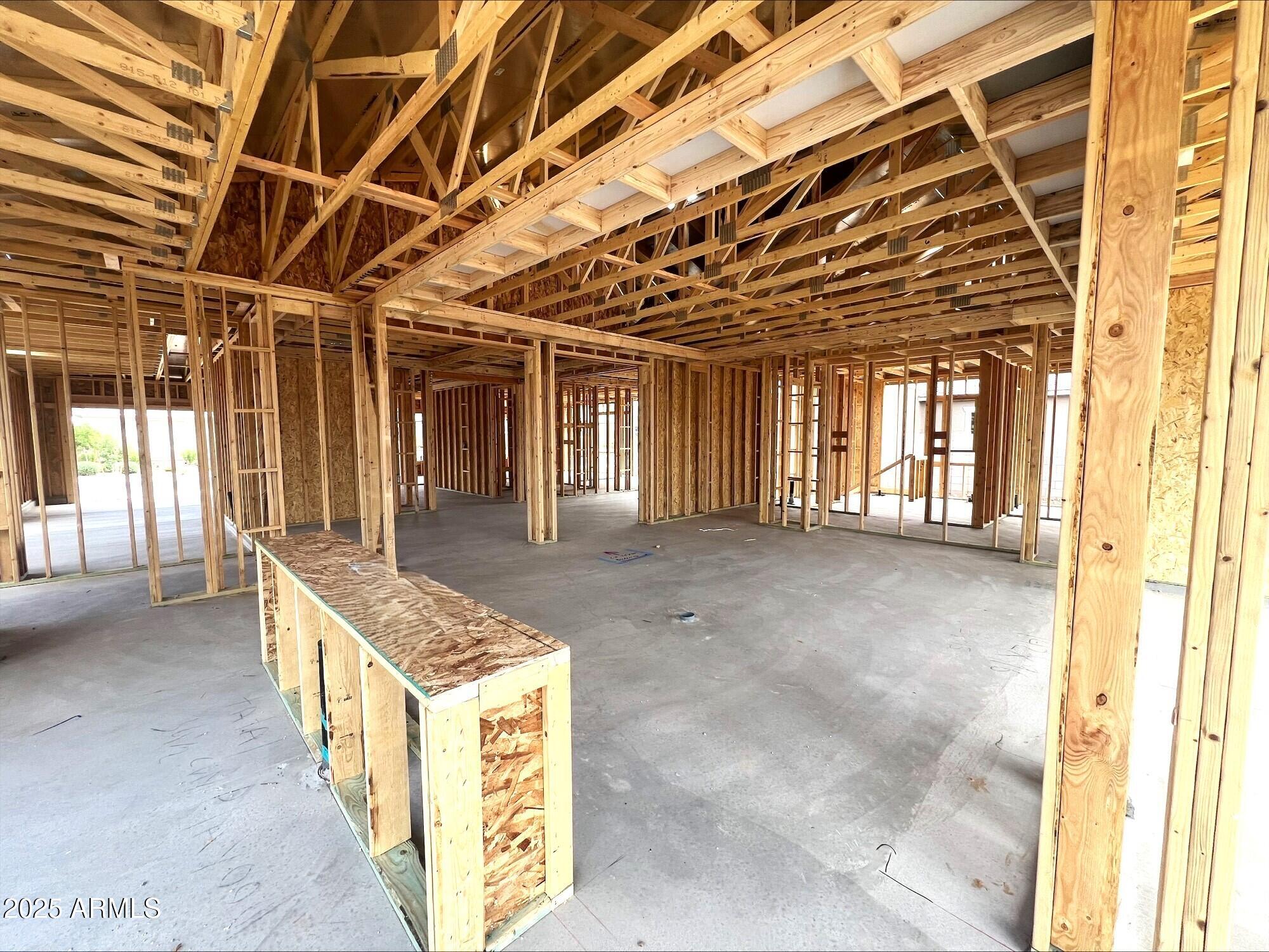 22949 E TWIN ACRES Drive