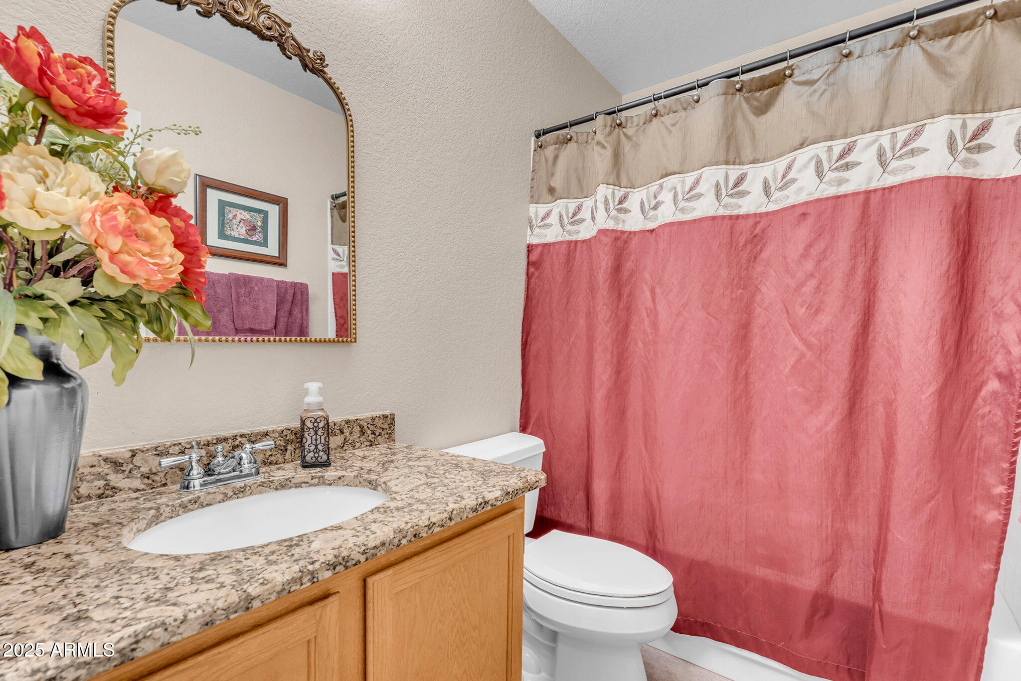 4128 E WOODLAND Drive