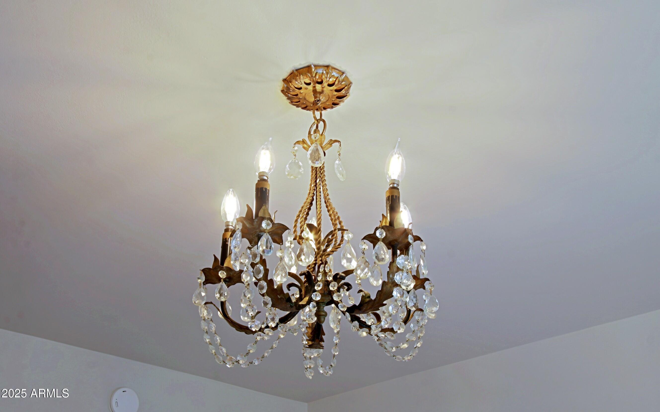 190 E CORONADO Road, 73