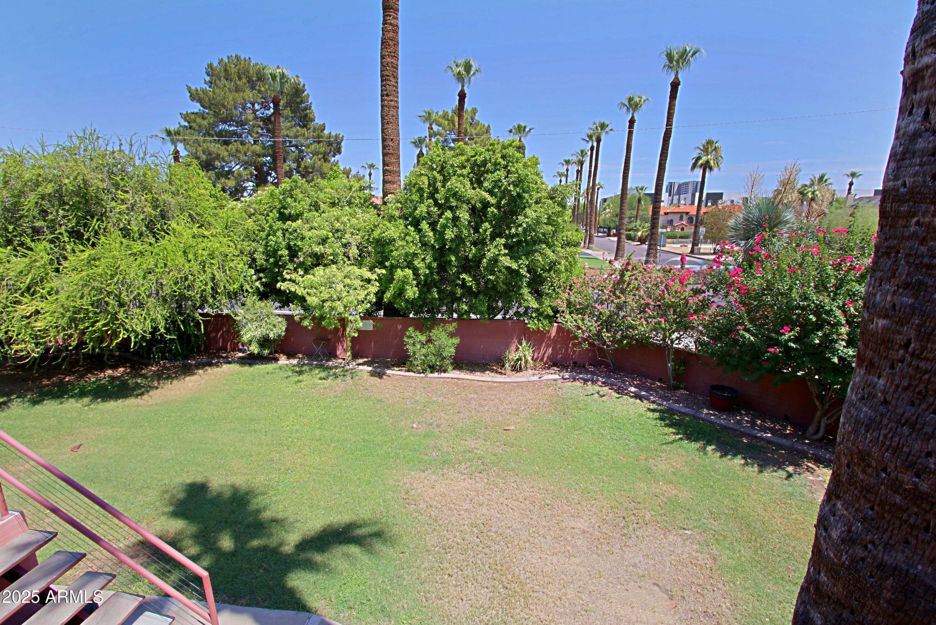 190 E CORONADO Road, 73