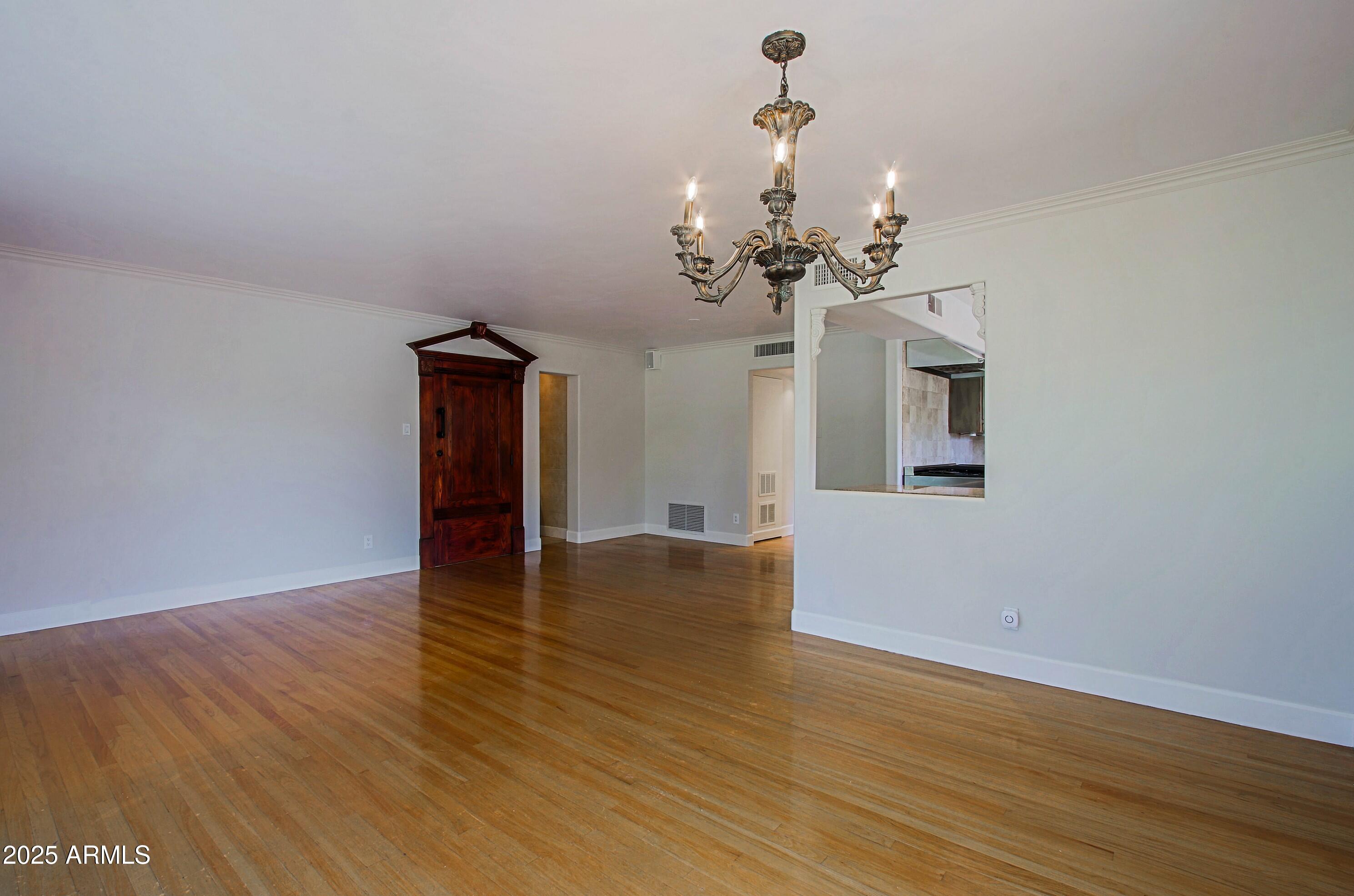 190 E CORONADO Road, 73