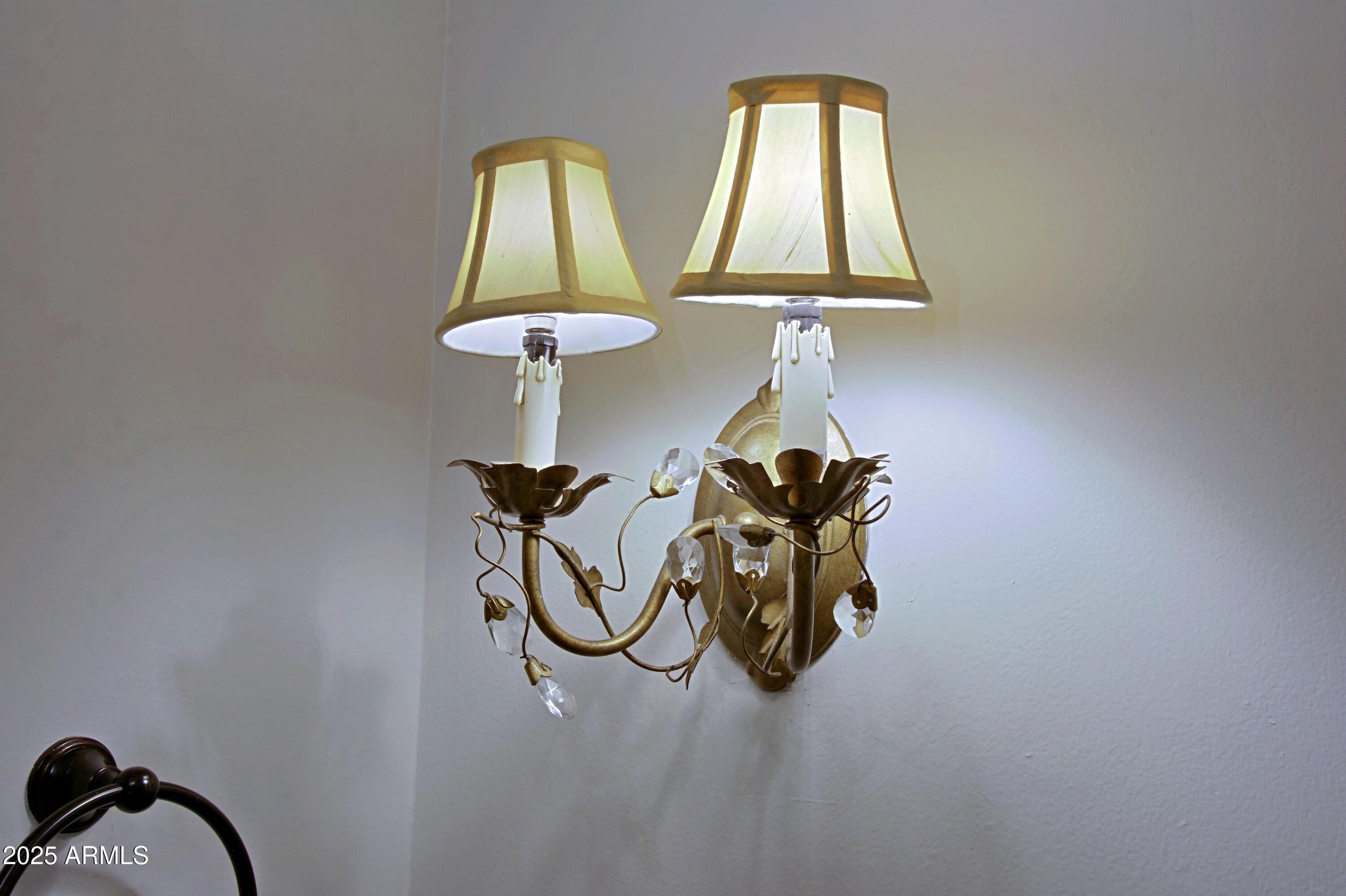 190 E CORONADO Road, 73