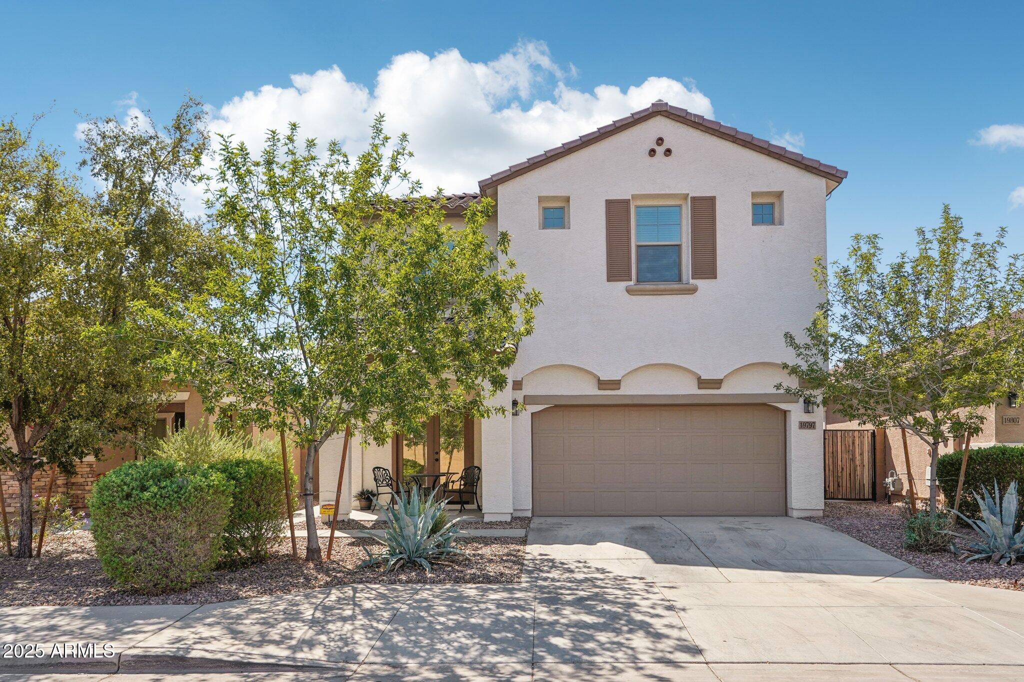 19797 W MONROE Street