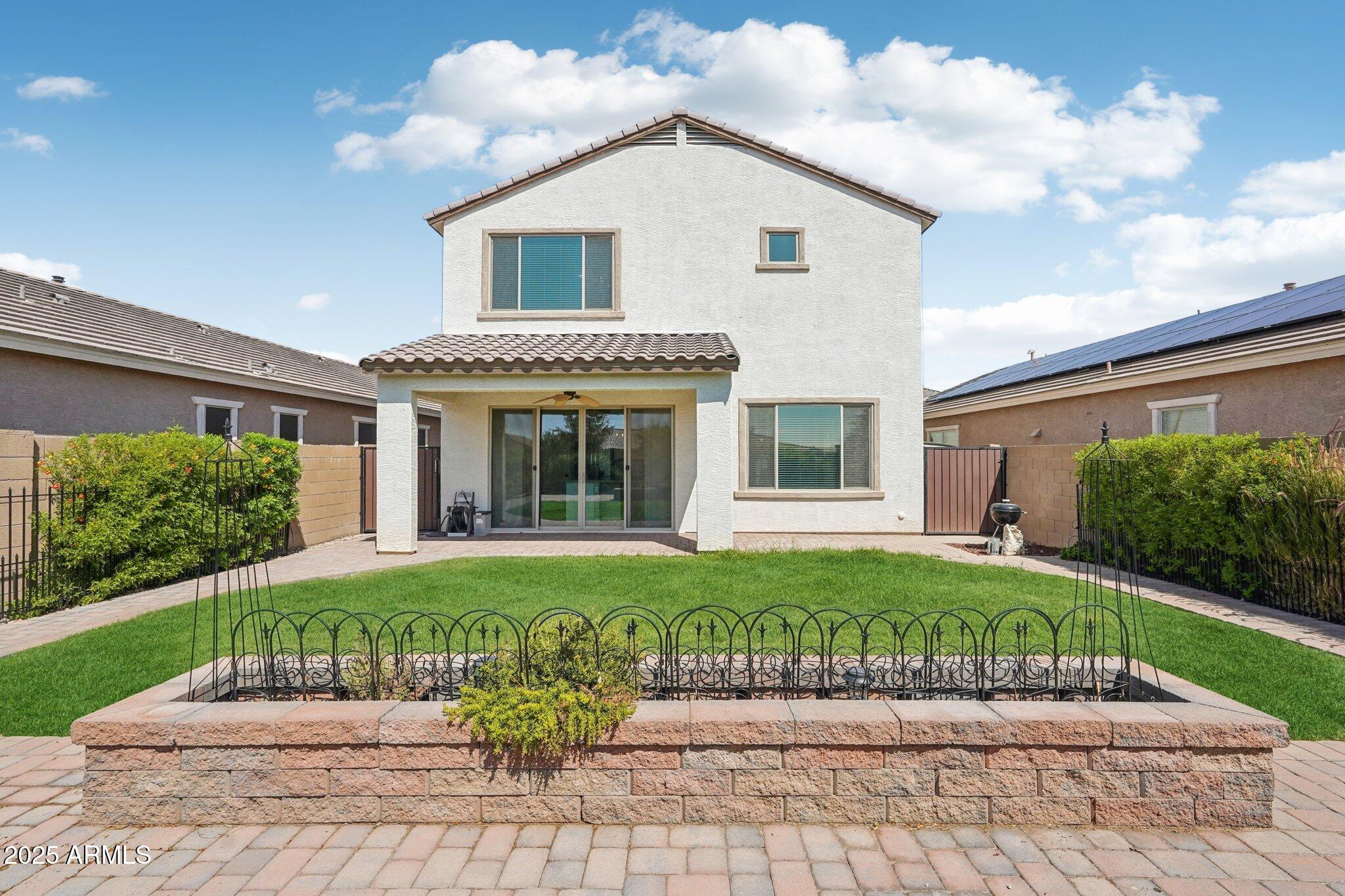 19797 W MONROE Street