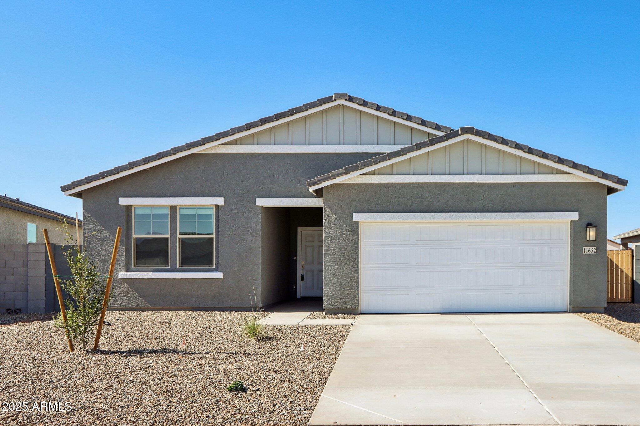 11652 N EVA Lane