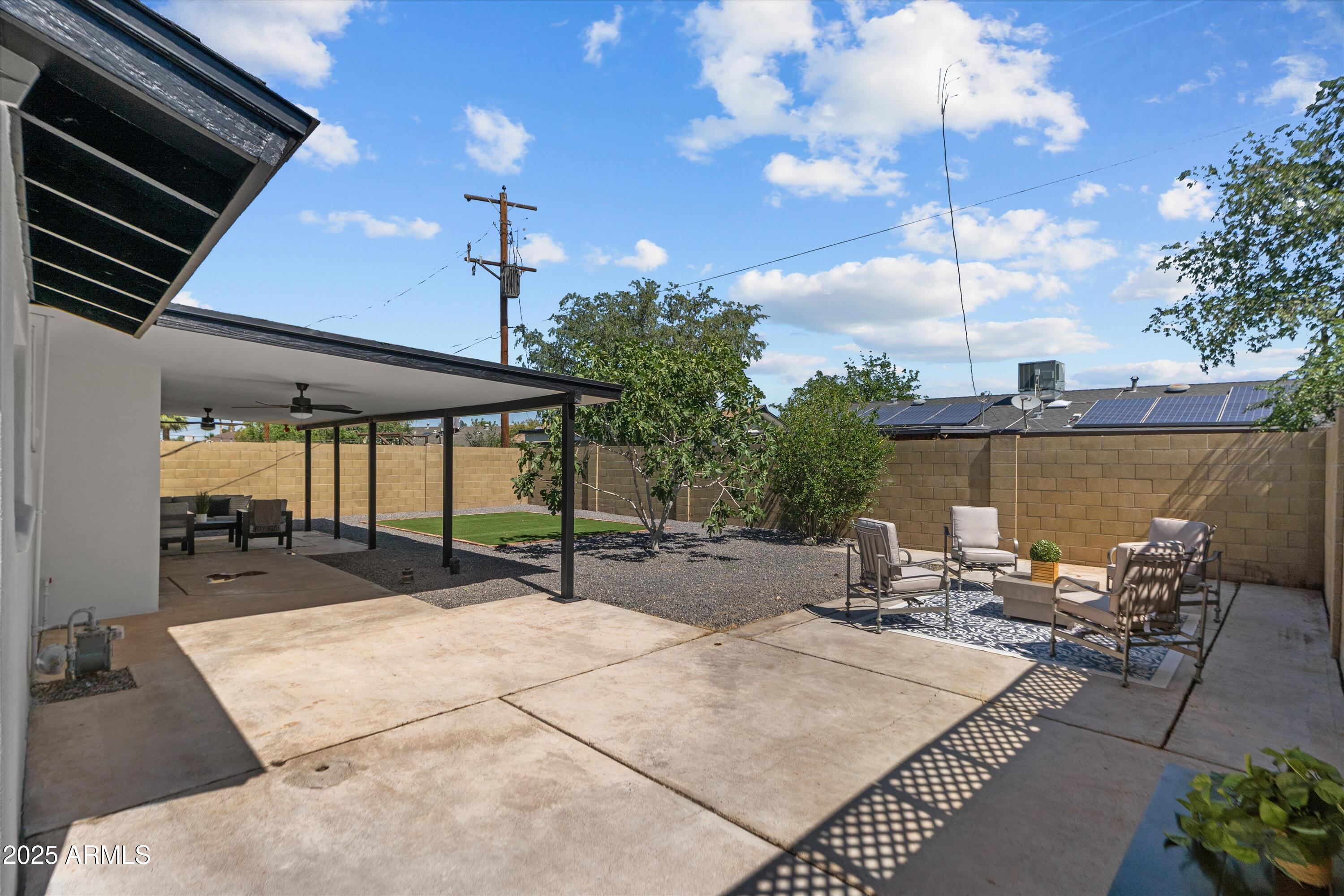 8732 E Arlington Road