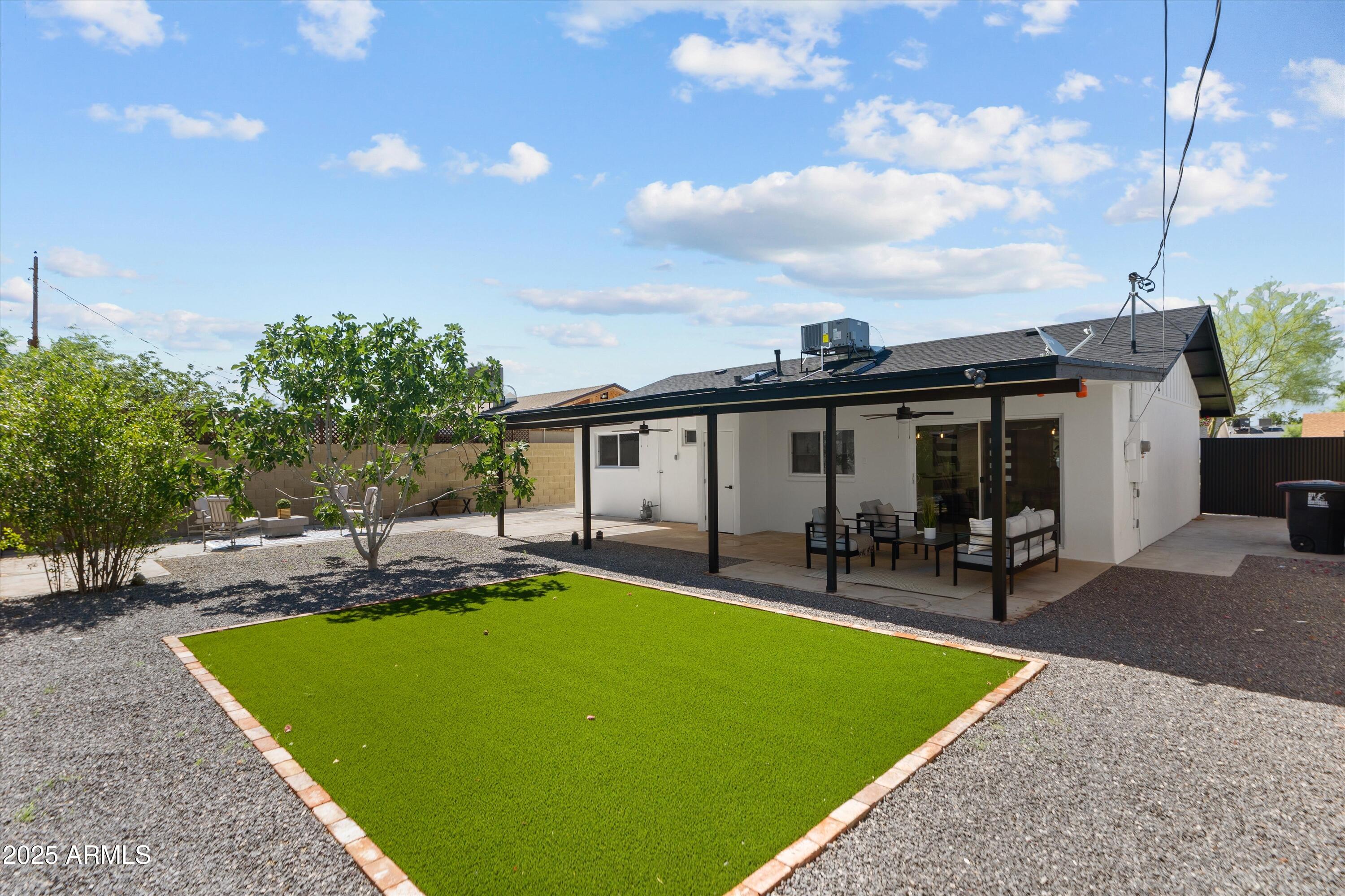 8732 E Arlington Road