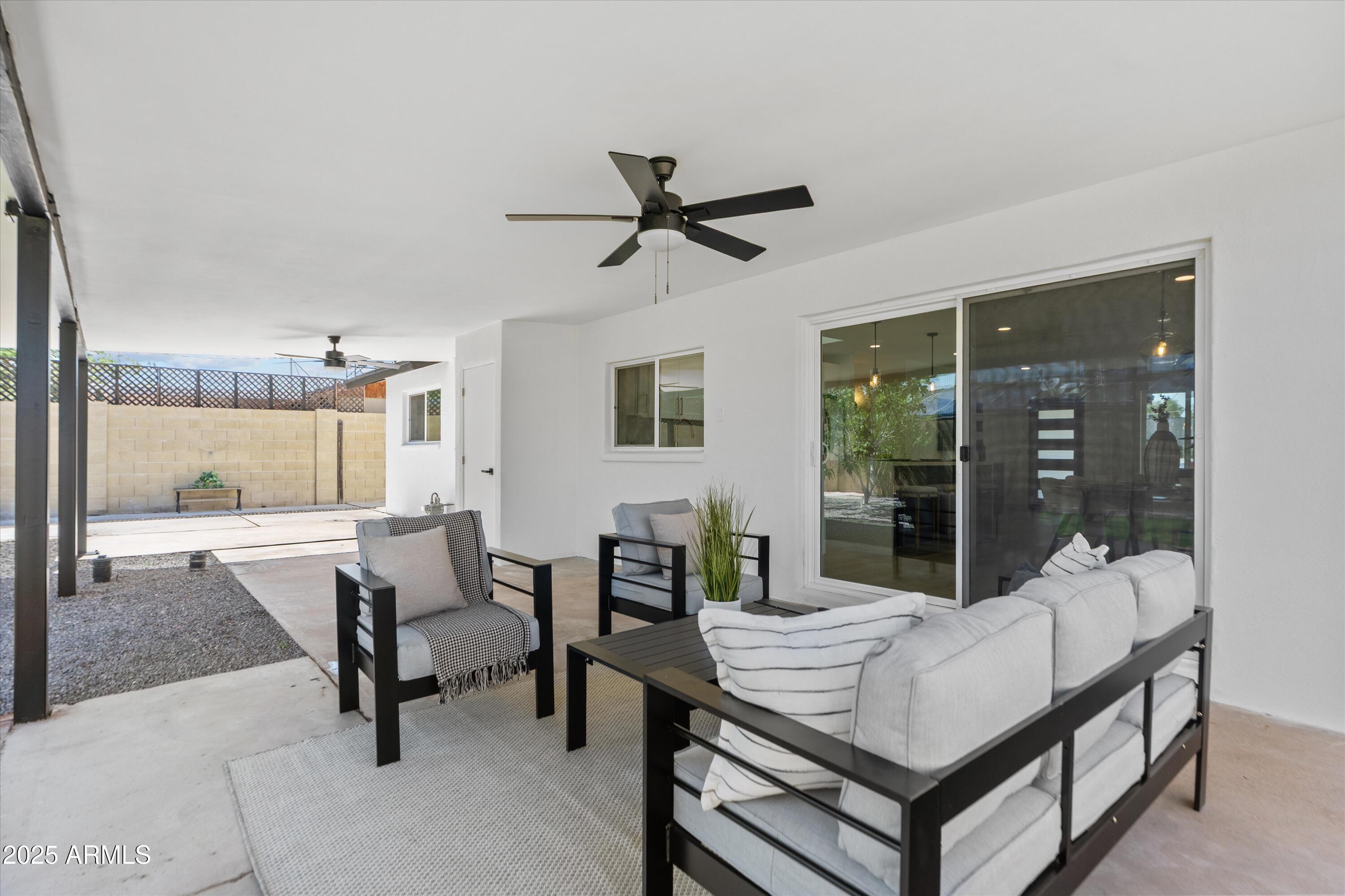 8732 E Arlington Road