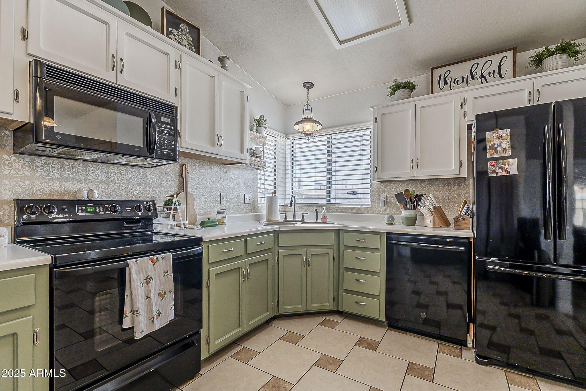 6330 E EVERGREEN Street