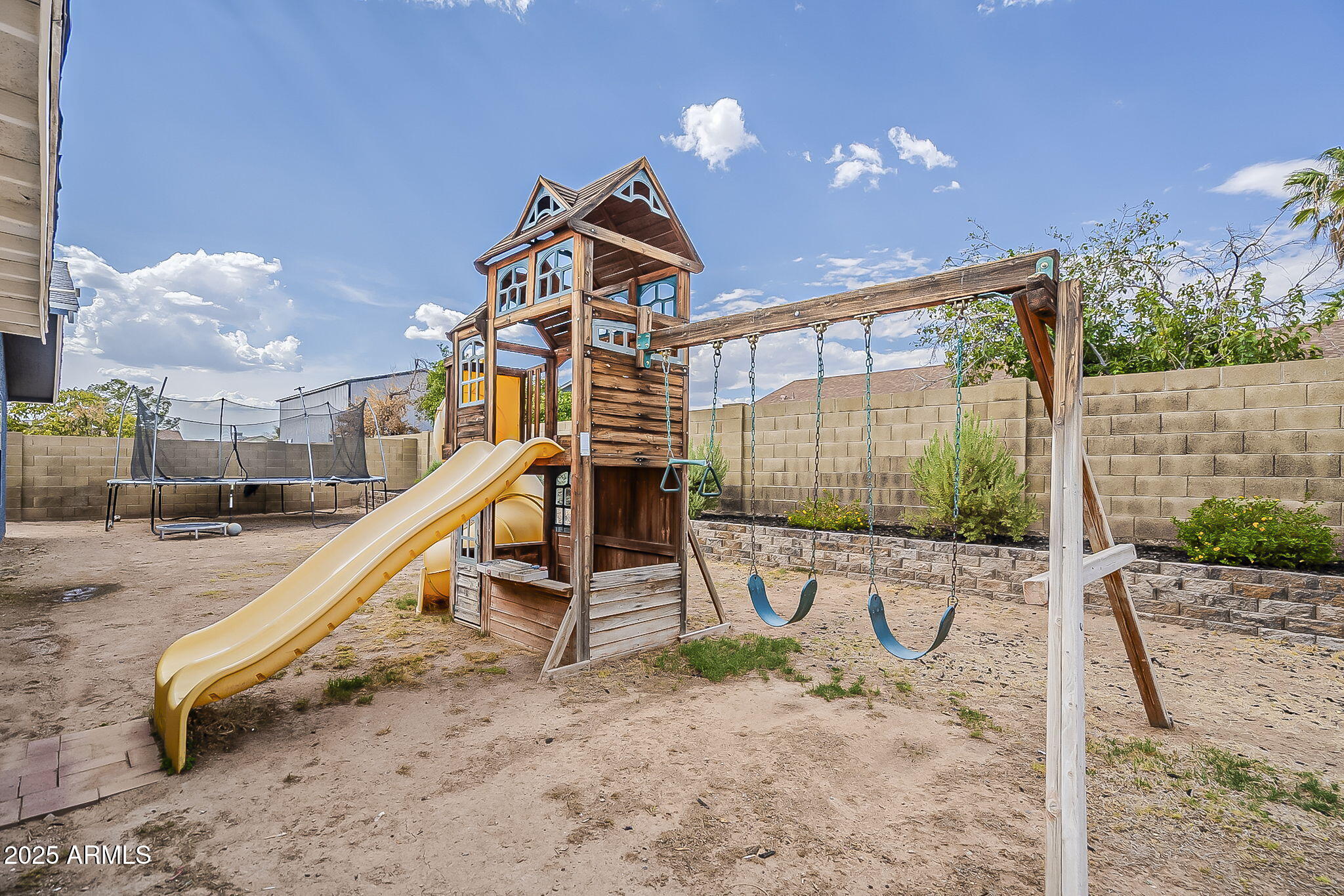 6330 E EVERGREEN Street