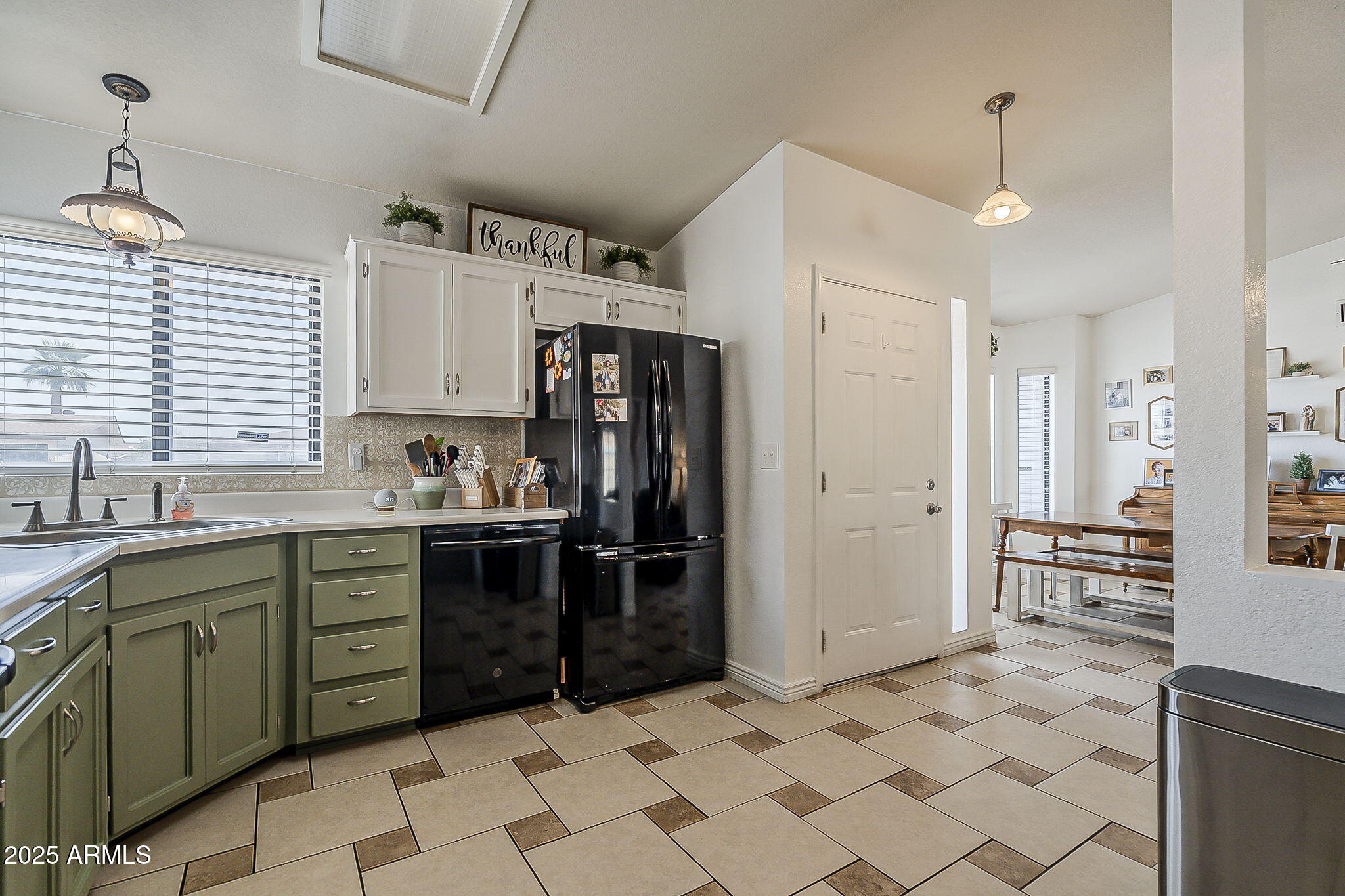 6330 E EVERGREEN Street