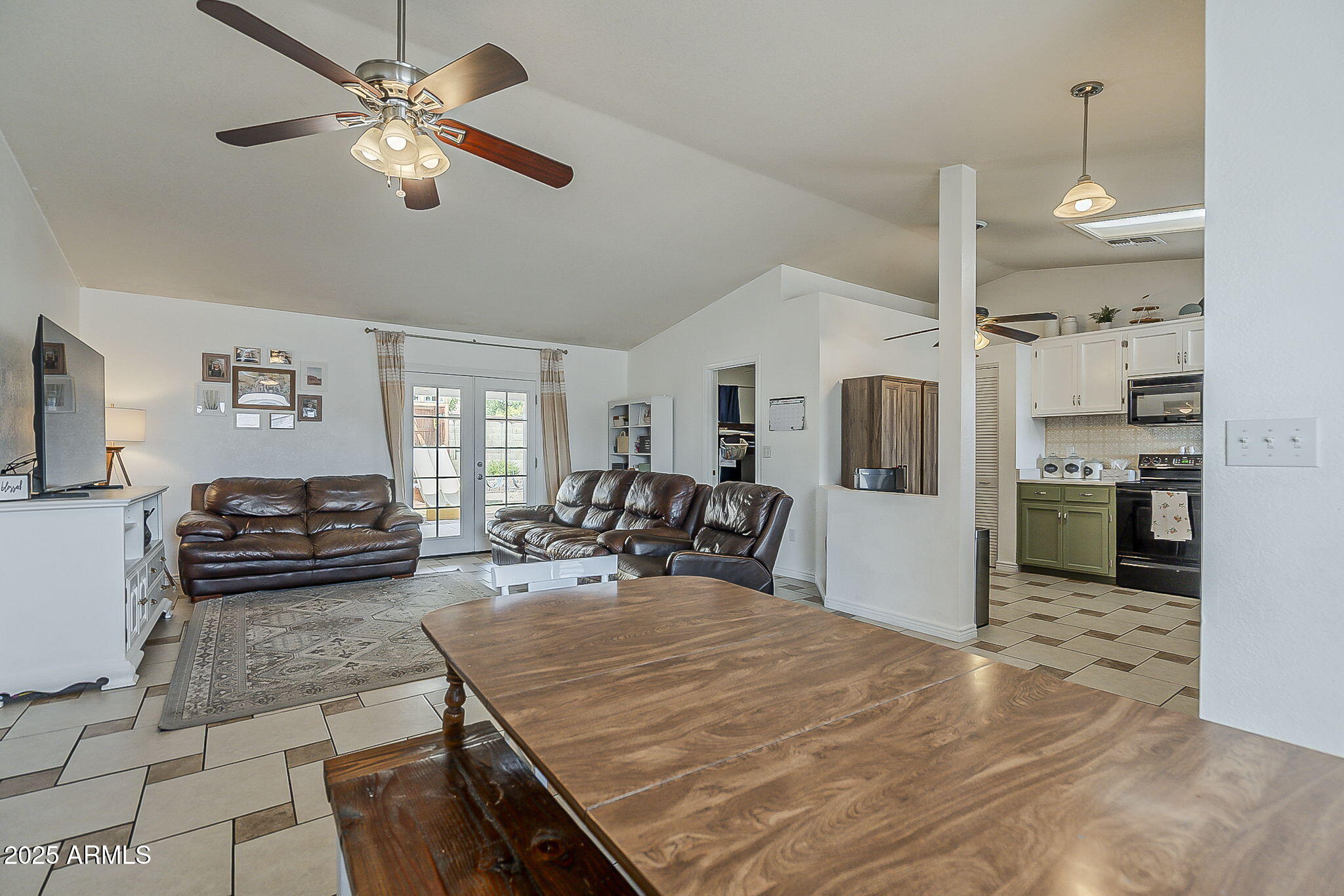 6330 E EVERGREEN Street