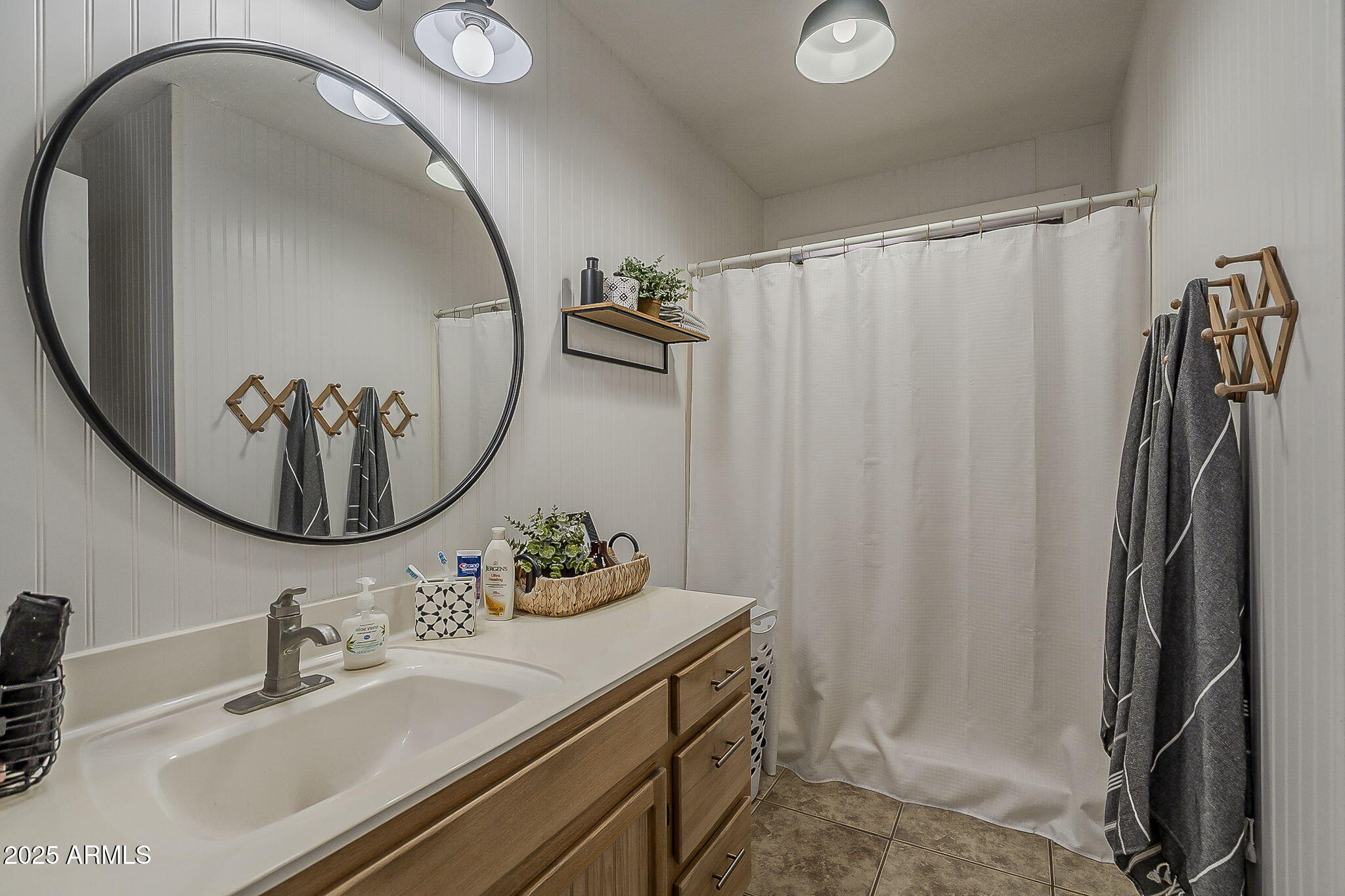 6330 E EVERGREEN Street