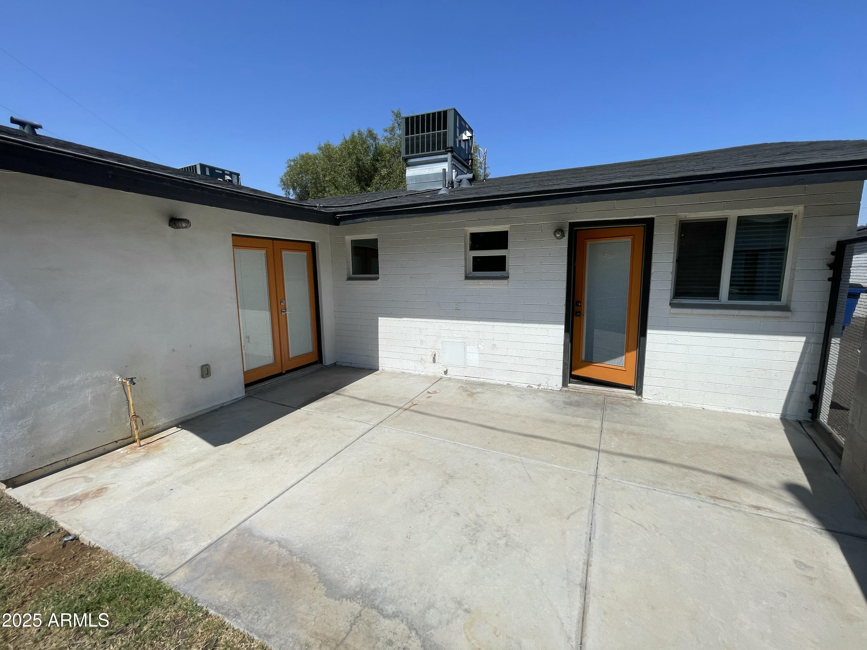 3416 N 37TH Street, 9