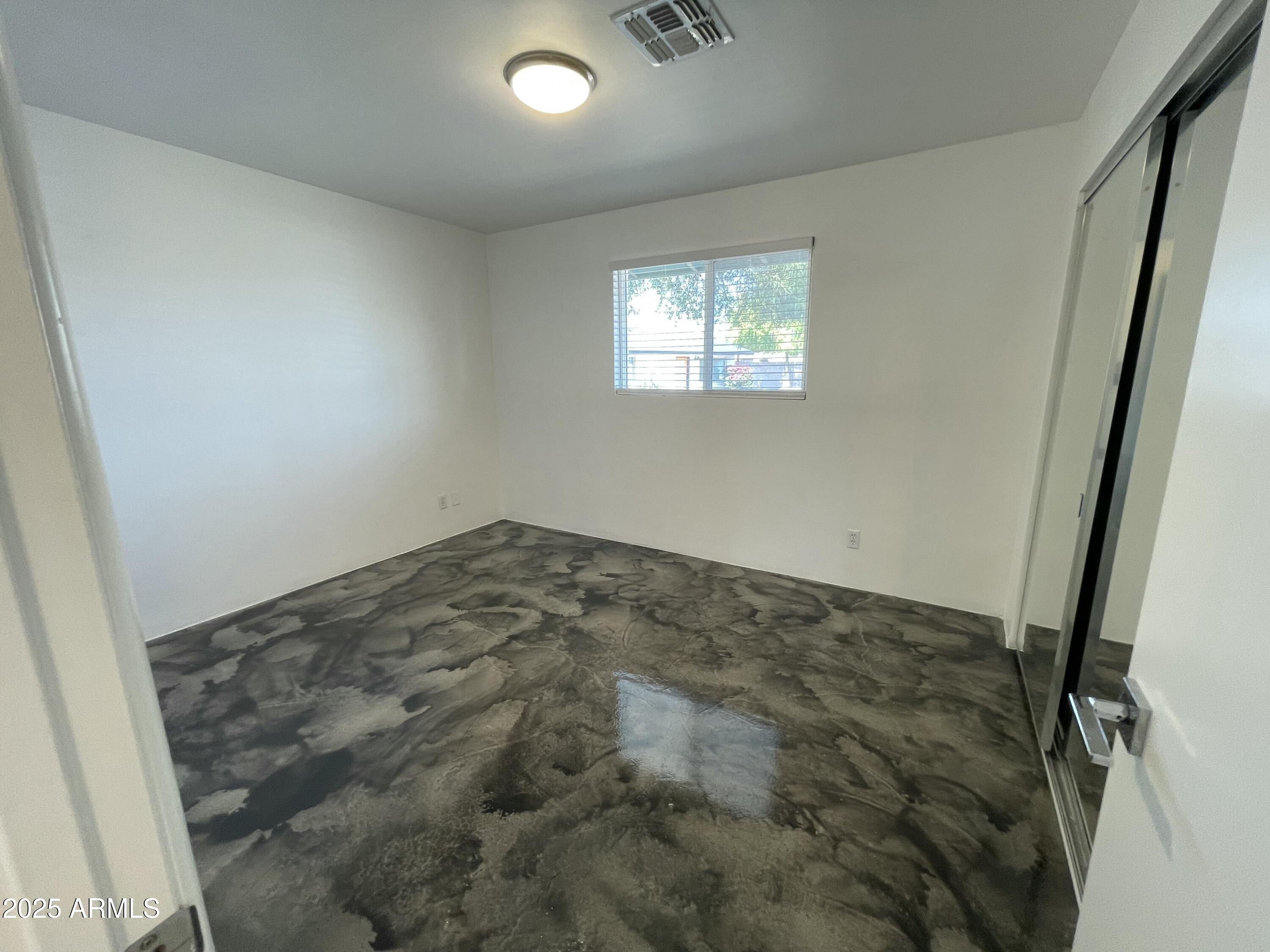 3416 N 37TH Street, 9