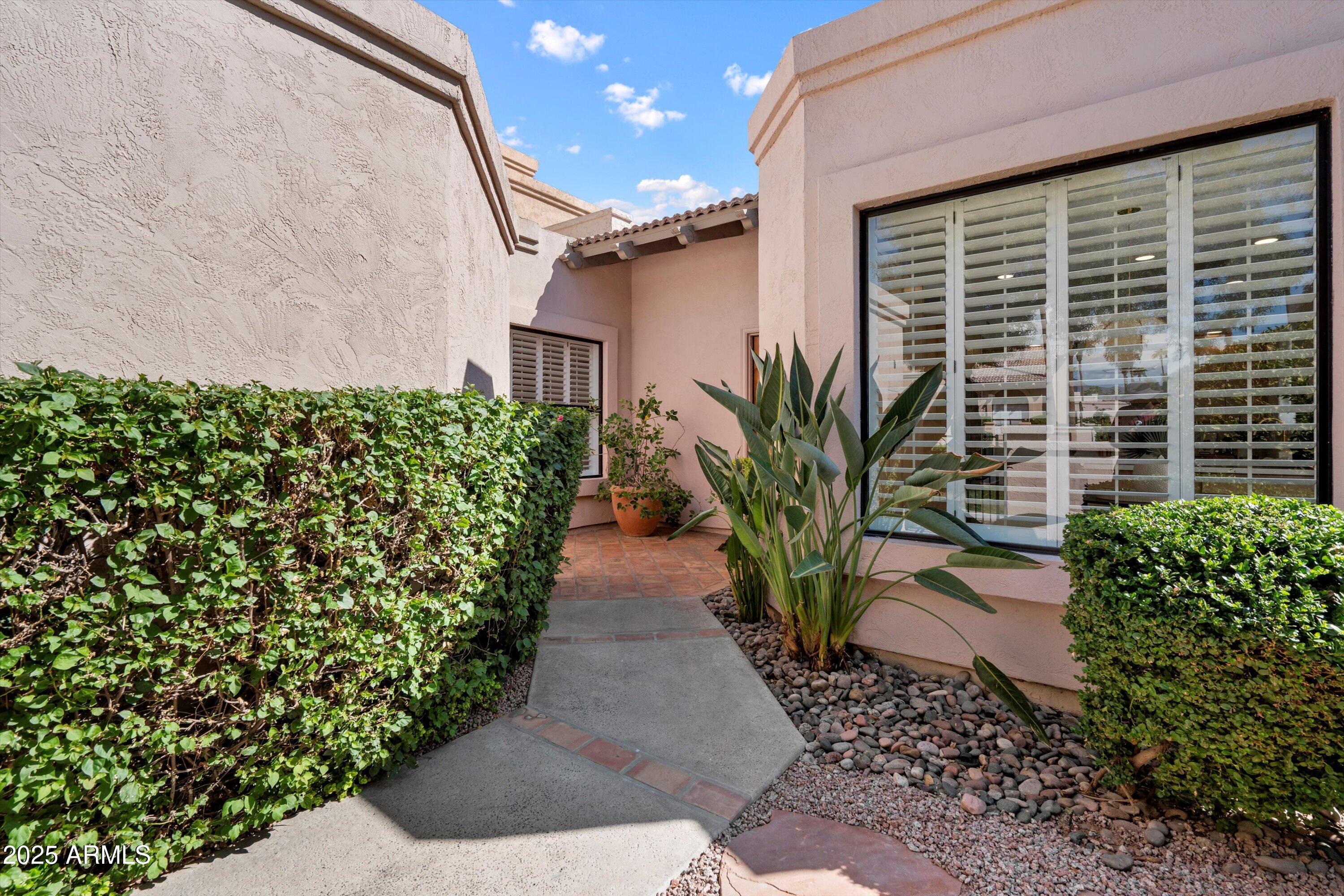 10061 E TURQUOISE Avenue