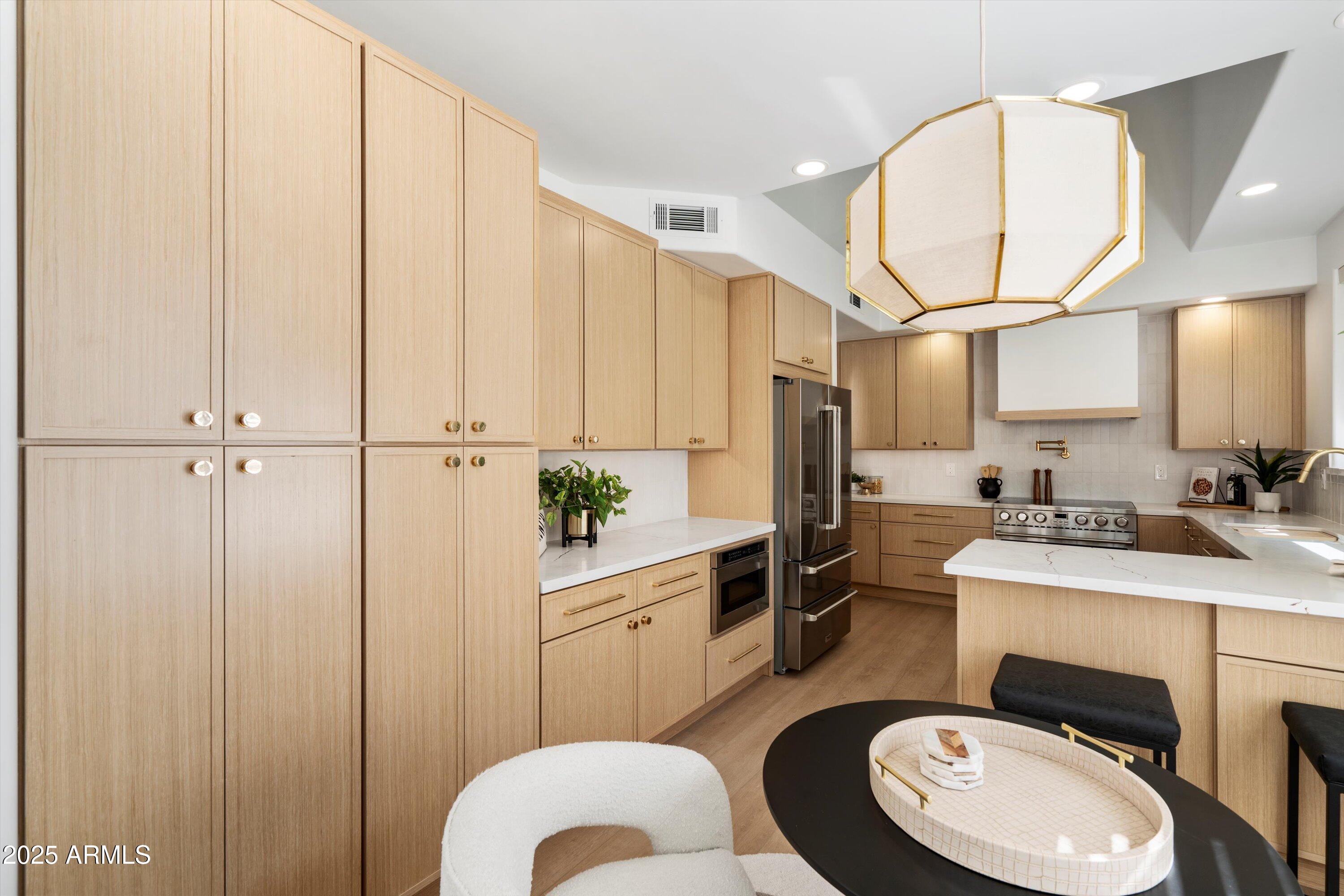 10061 E TURQUOISE Avenue