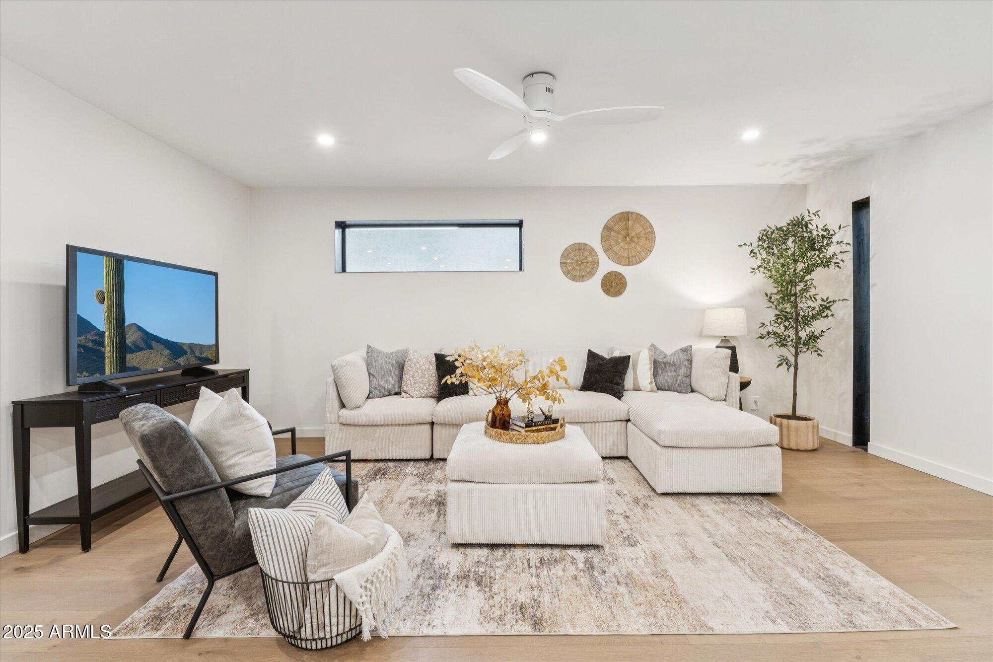 2423 E Flower Street