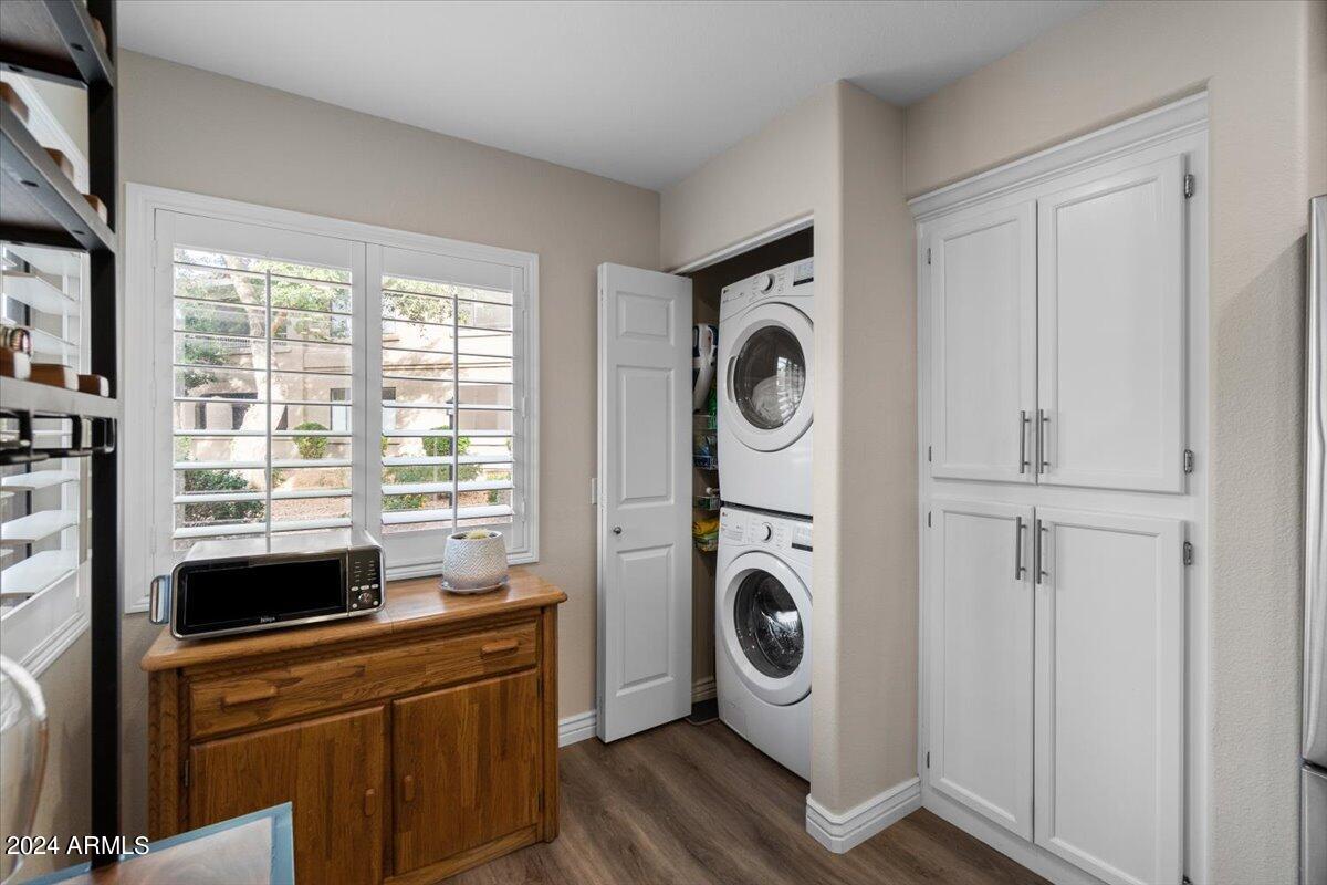 15050 N THOMPSON PEAK Parkway, 1040