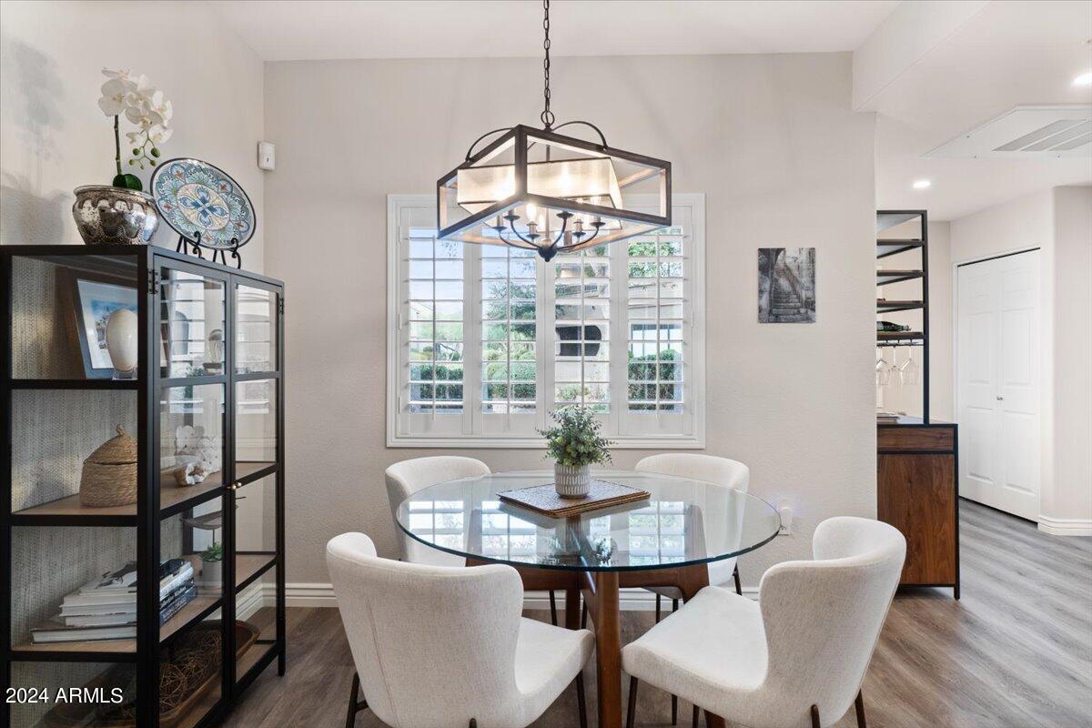 15050 N THOMPSON PEAK Parkway, 1040