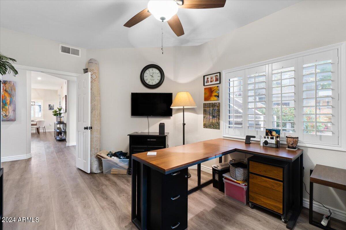 15050 N THOMPSON PEAK Parkway, 1040