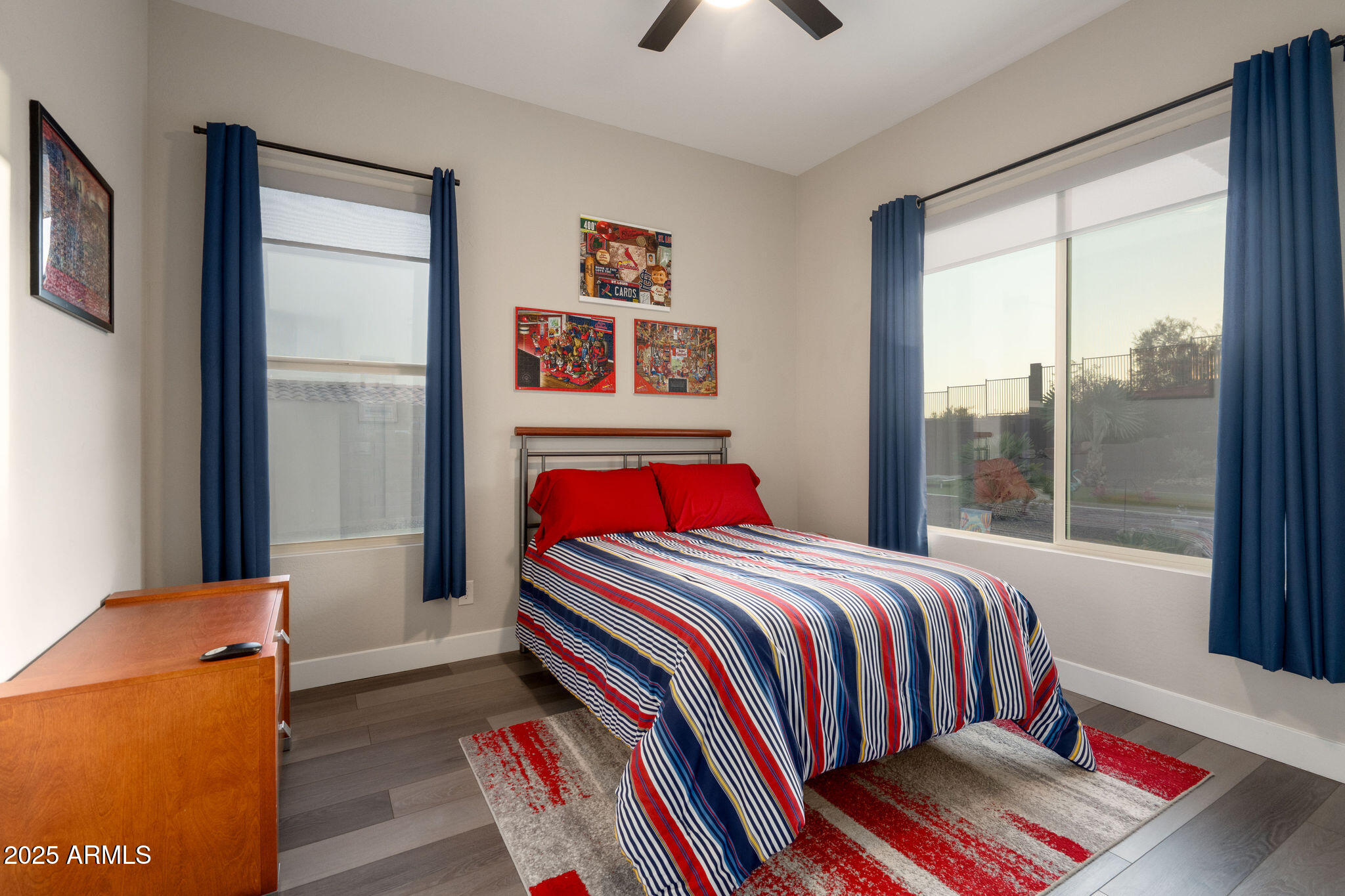 8528 W FALLEN LEAF Lane