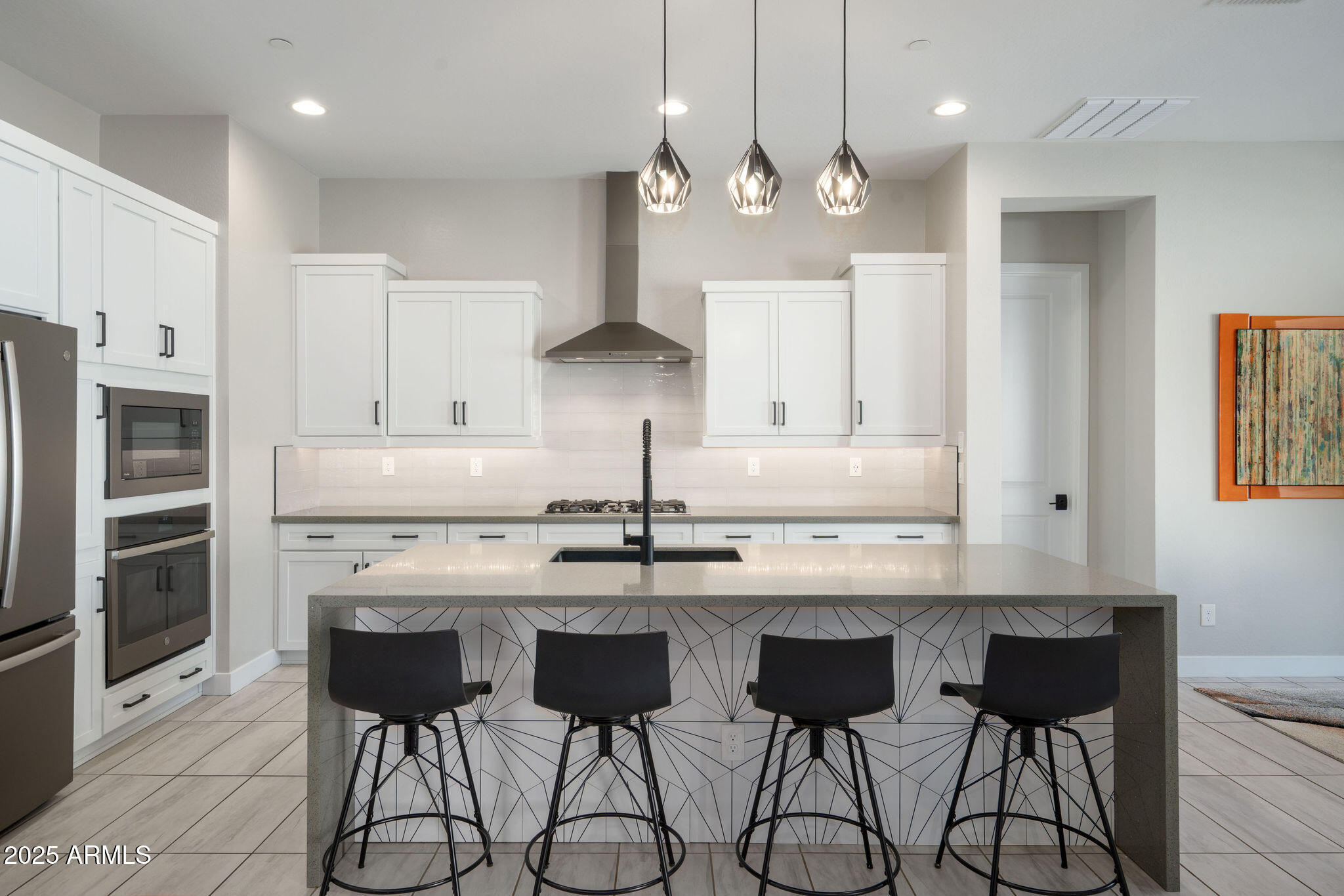 8528 W FALLEN LEAF Lane