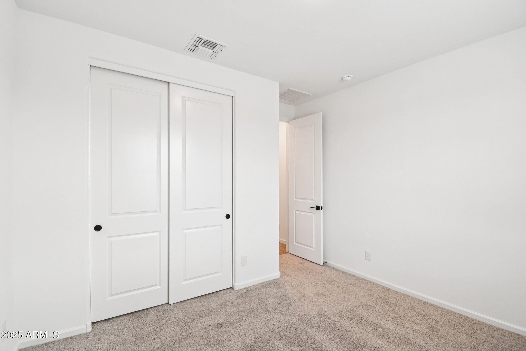 15792 W BERYL Avenue