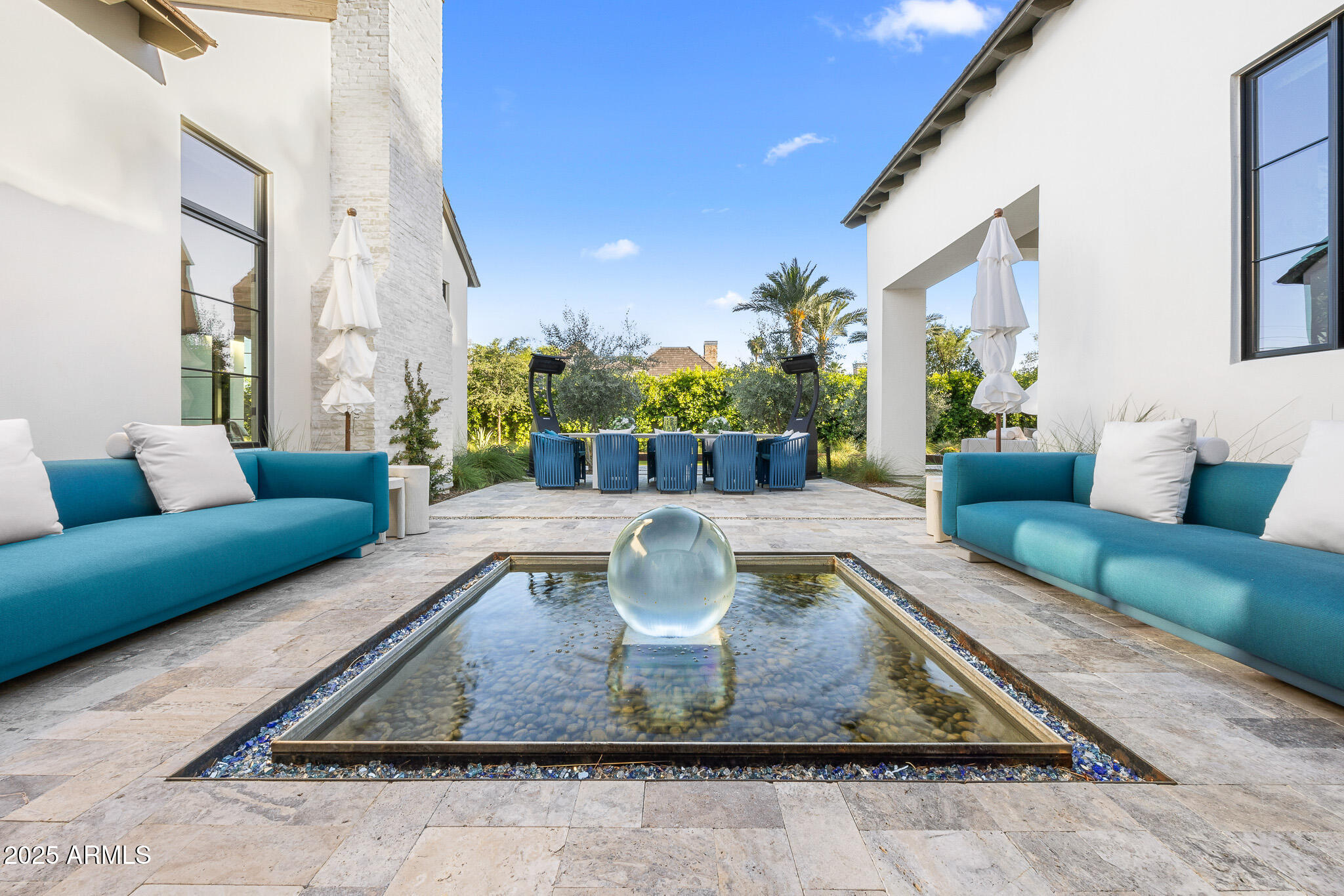 6235 E MONTECITO Avenue