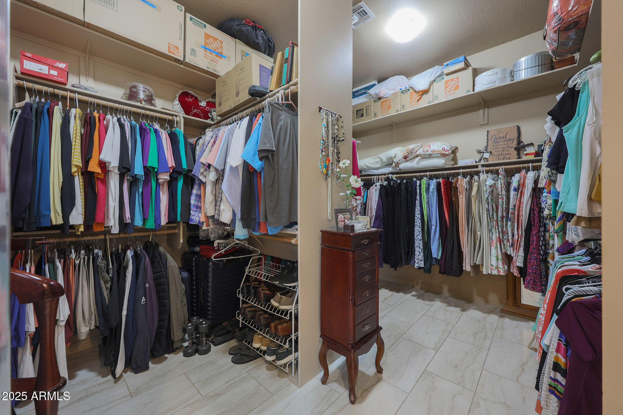 11255 E SOUTHWIND Lane