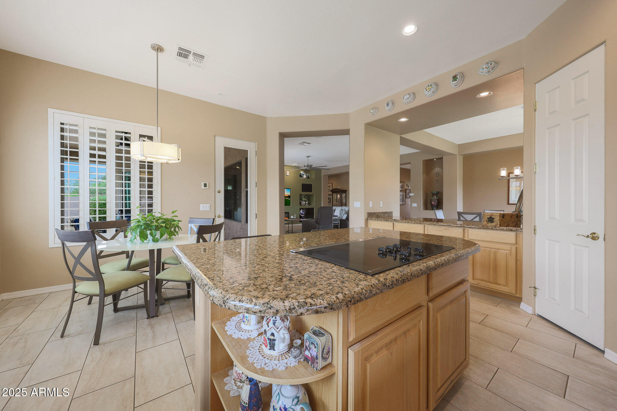 11255 E SOUTHWIND Lane