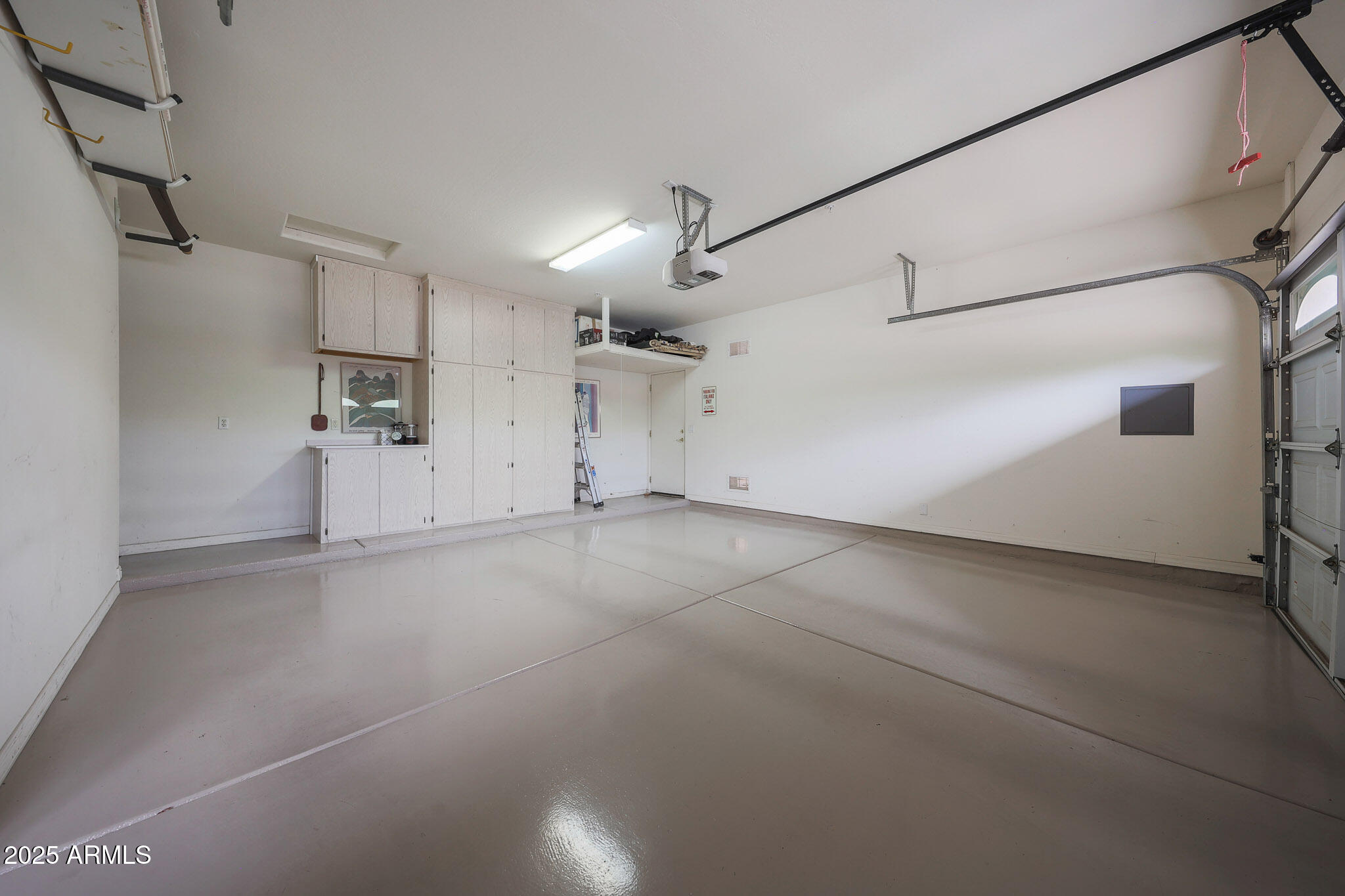 11255 E SOUTHWIND Lane