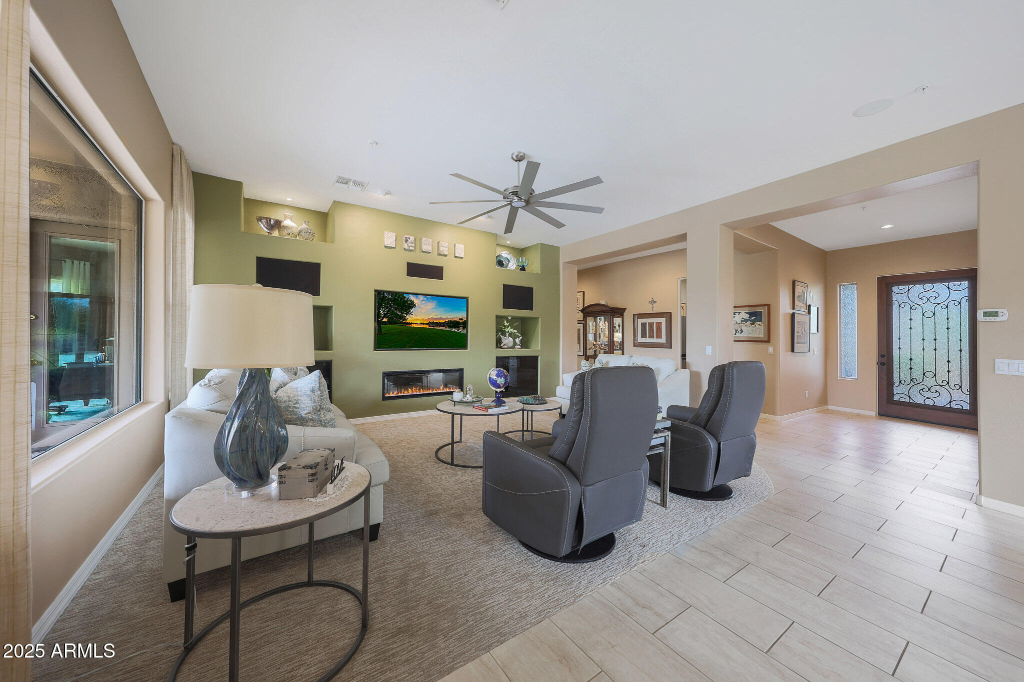 11255 E SOUTHWIND Lane