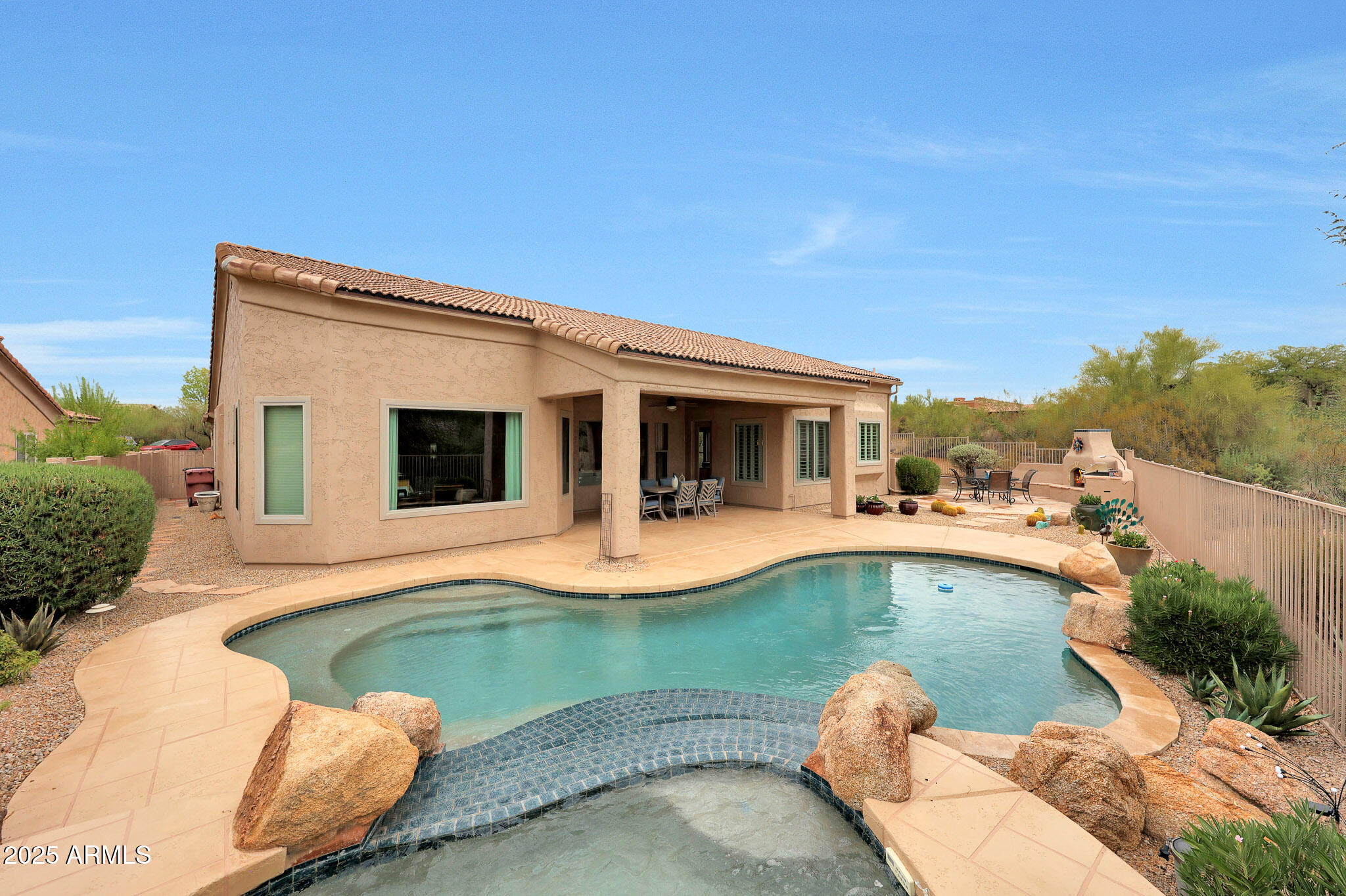 11255 E SOUTHWIND Lane