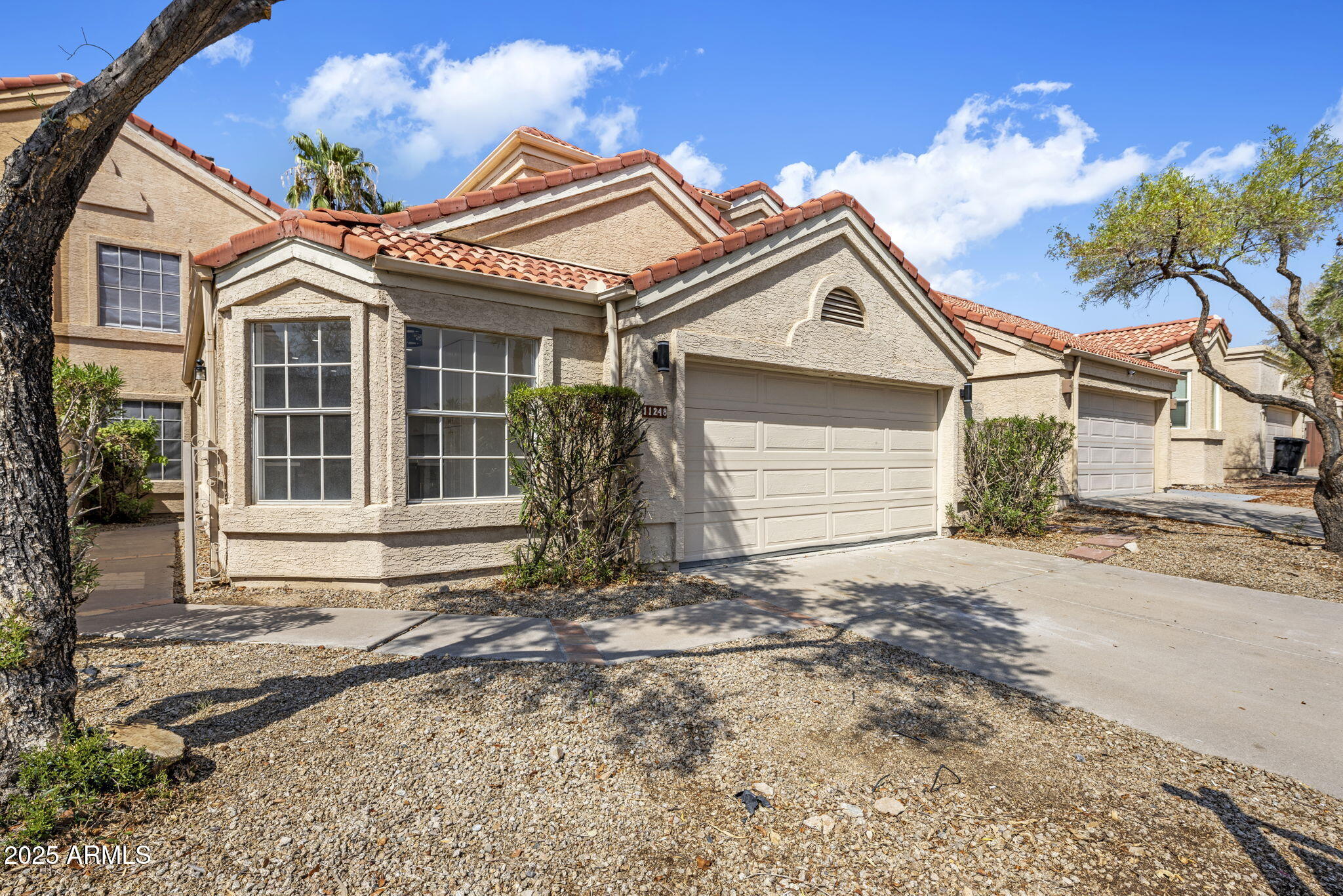 11248 E SUNNYSIDE Drive