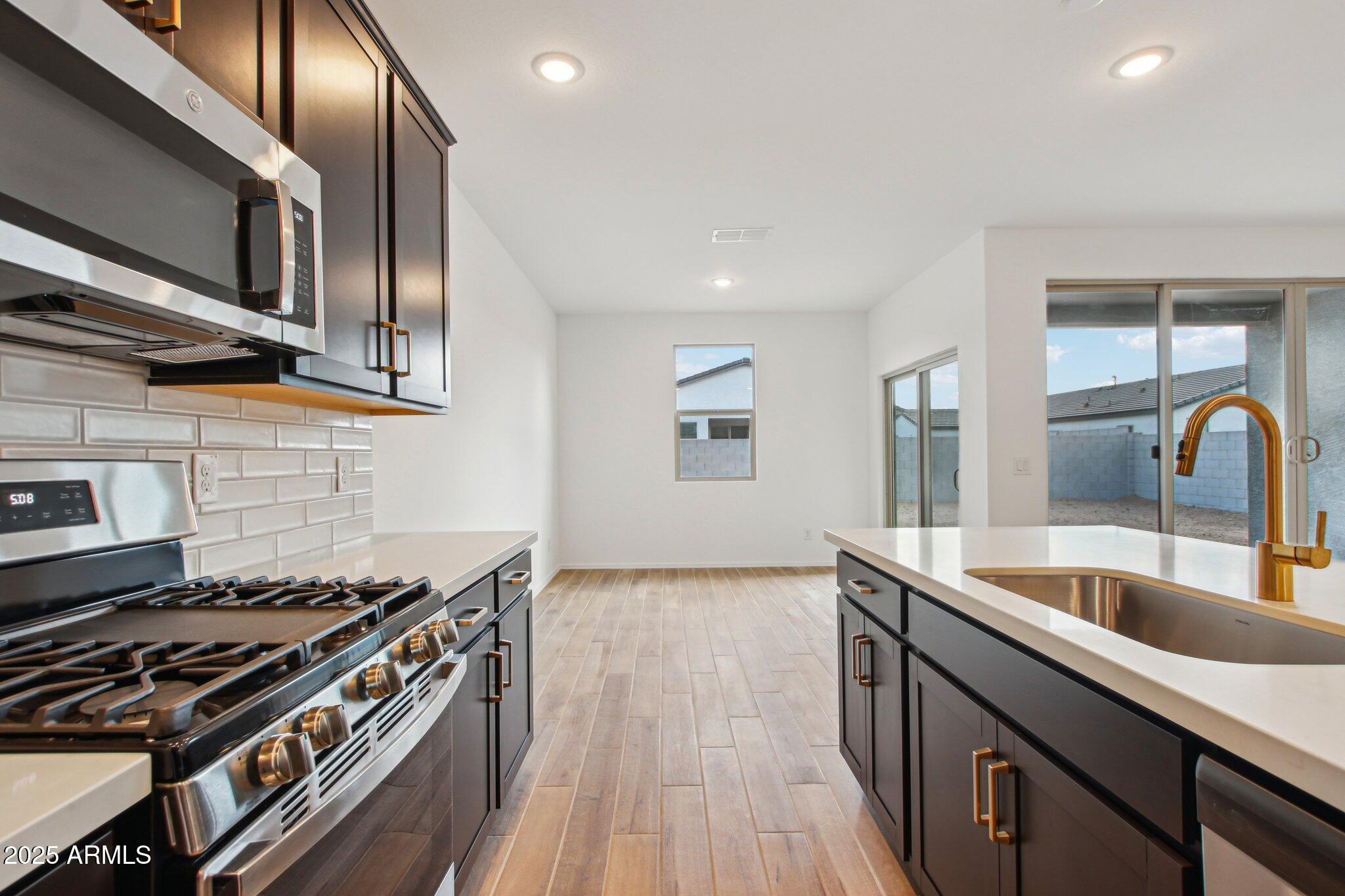 46941 W OLD TIMER Road