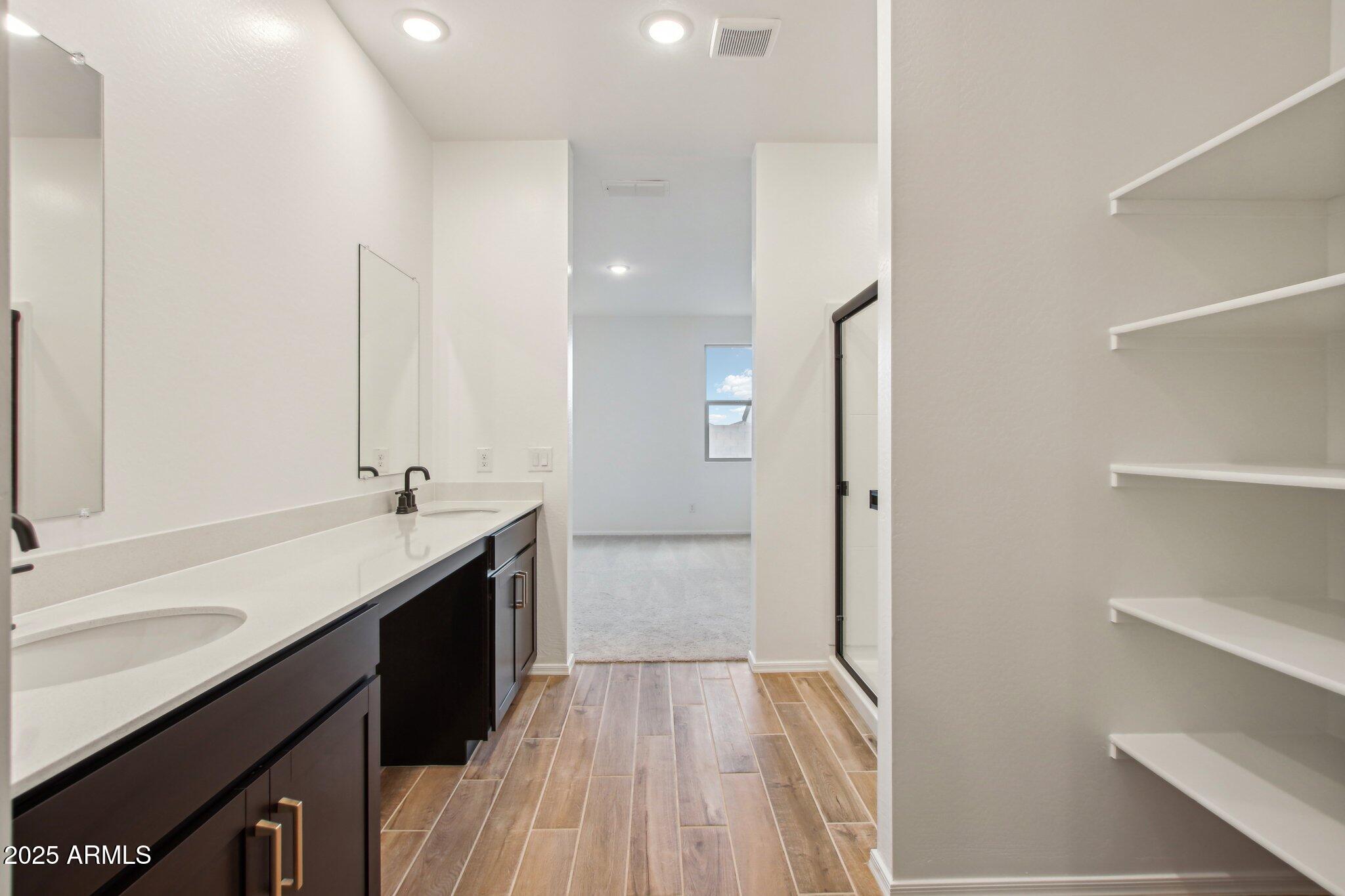 46941 W OLD TIMER Road