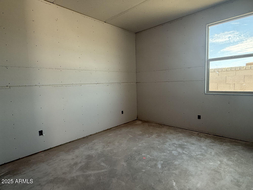 2504 E ROLLING PRAIRIE Lane