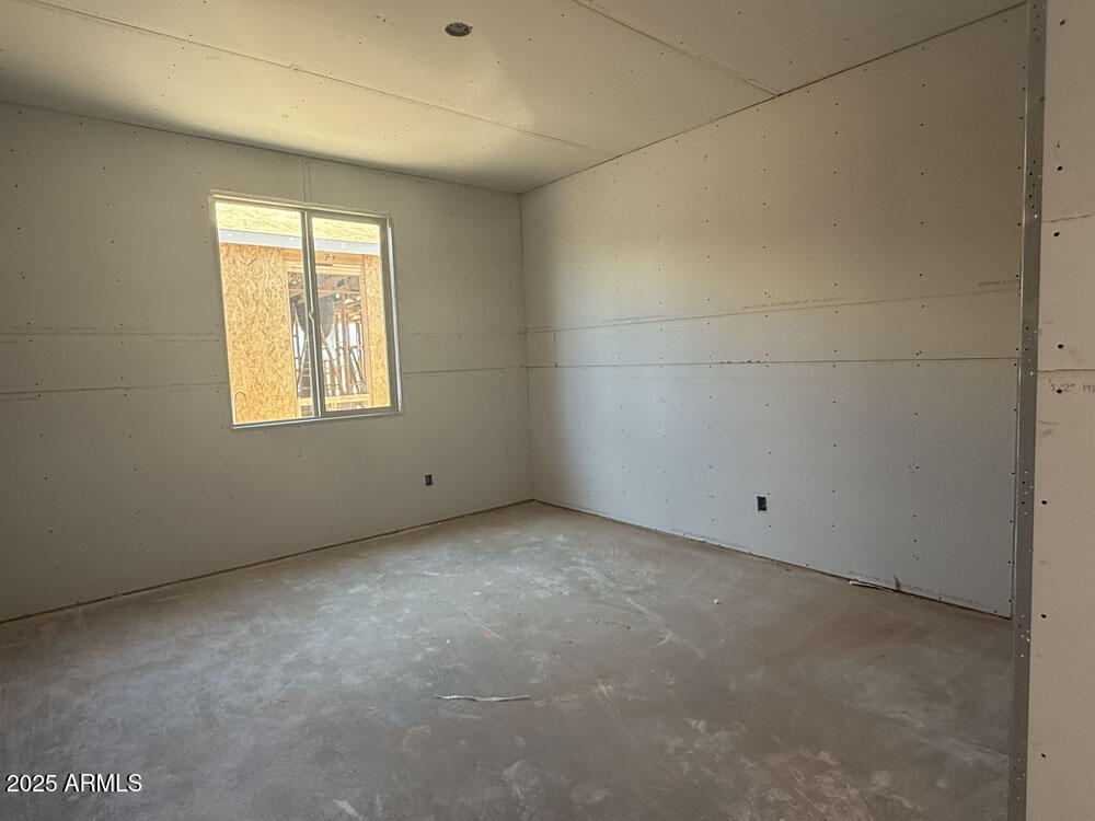 2504 E ROLLING PRAIRIE Lane