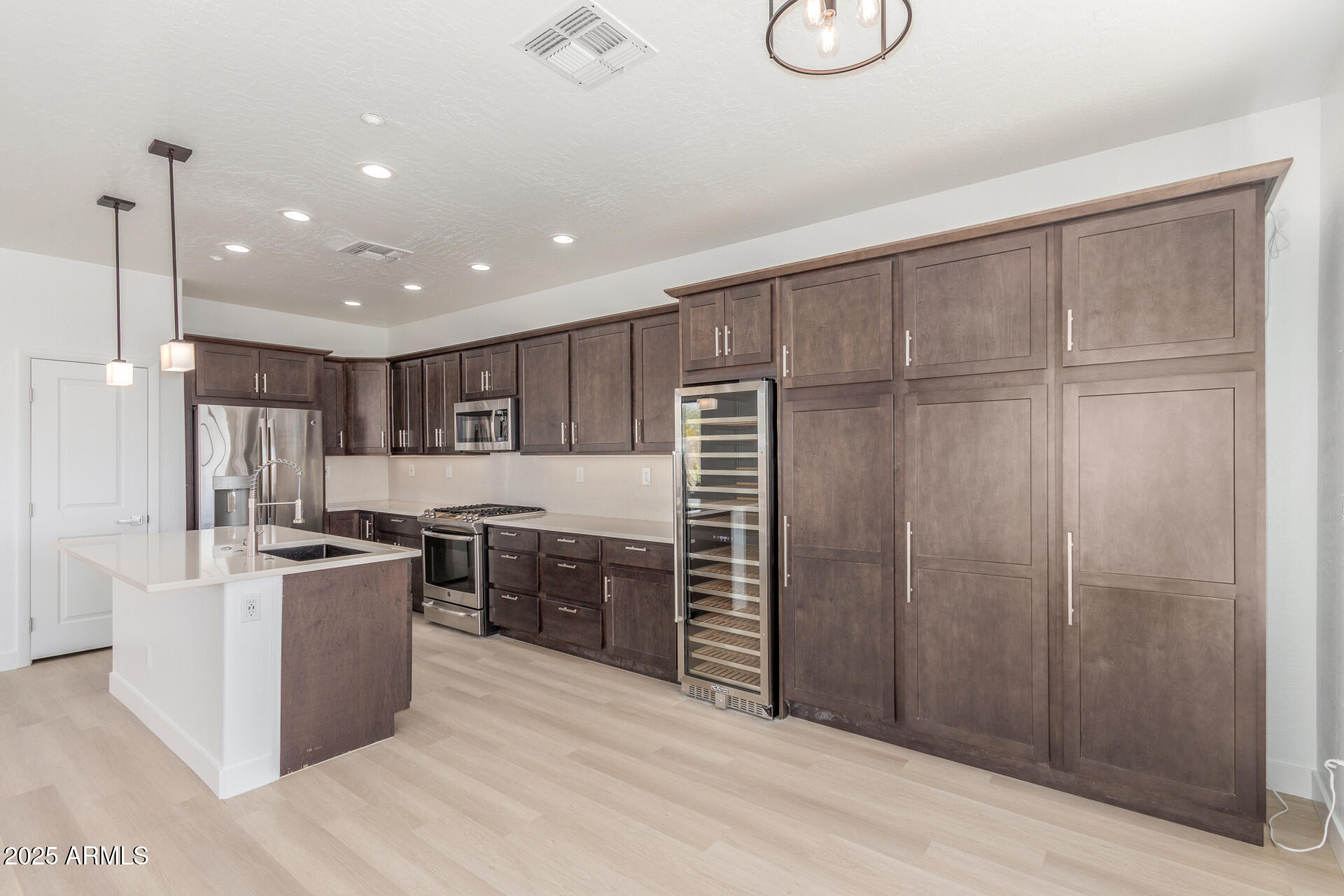 41401 N MAIDSTONE Court