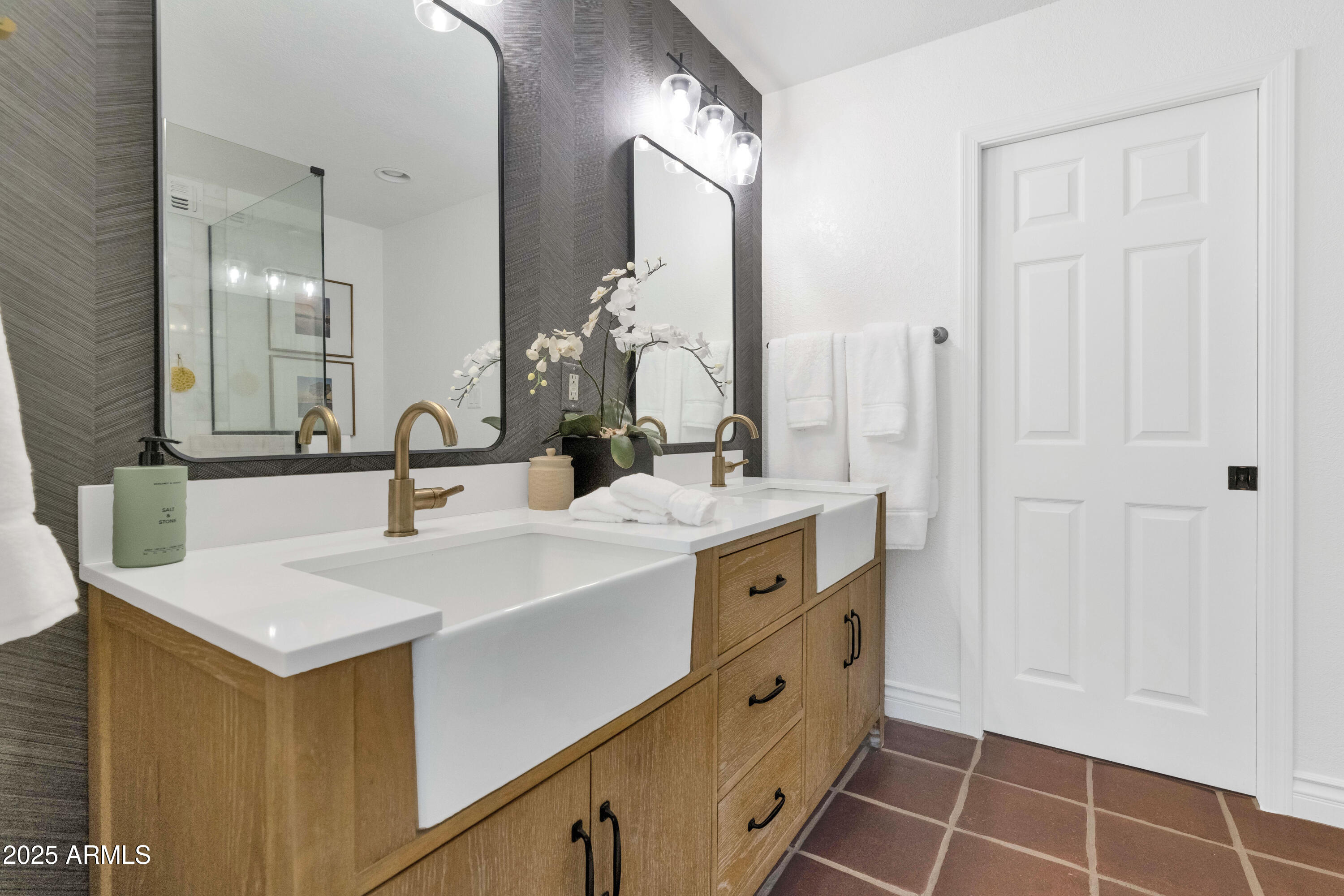 8007 E DEL RUBI Drive