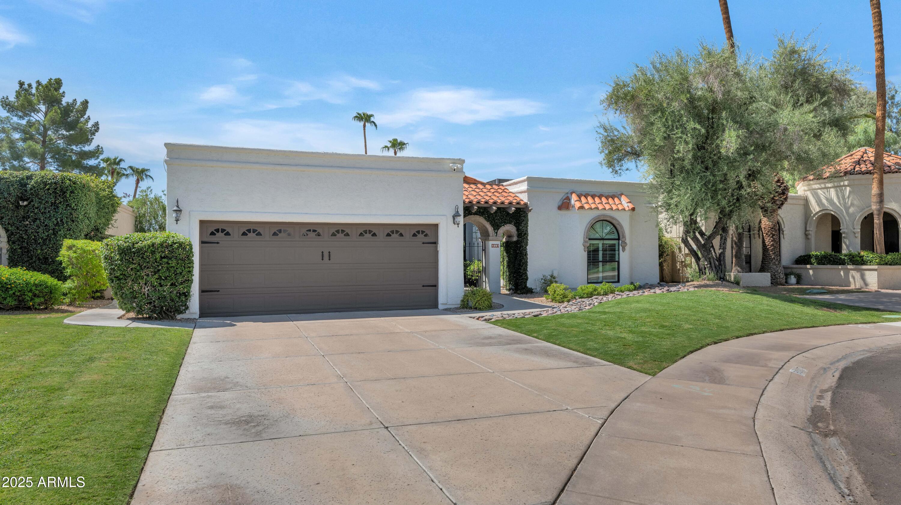 8007 E DEL RUBI Drive