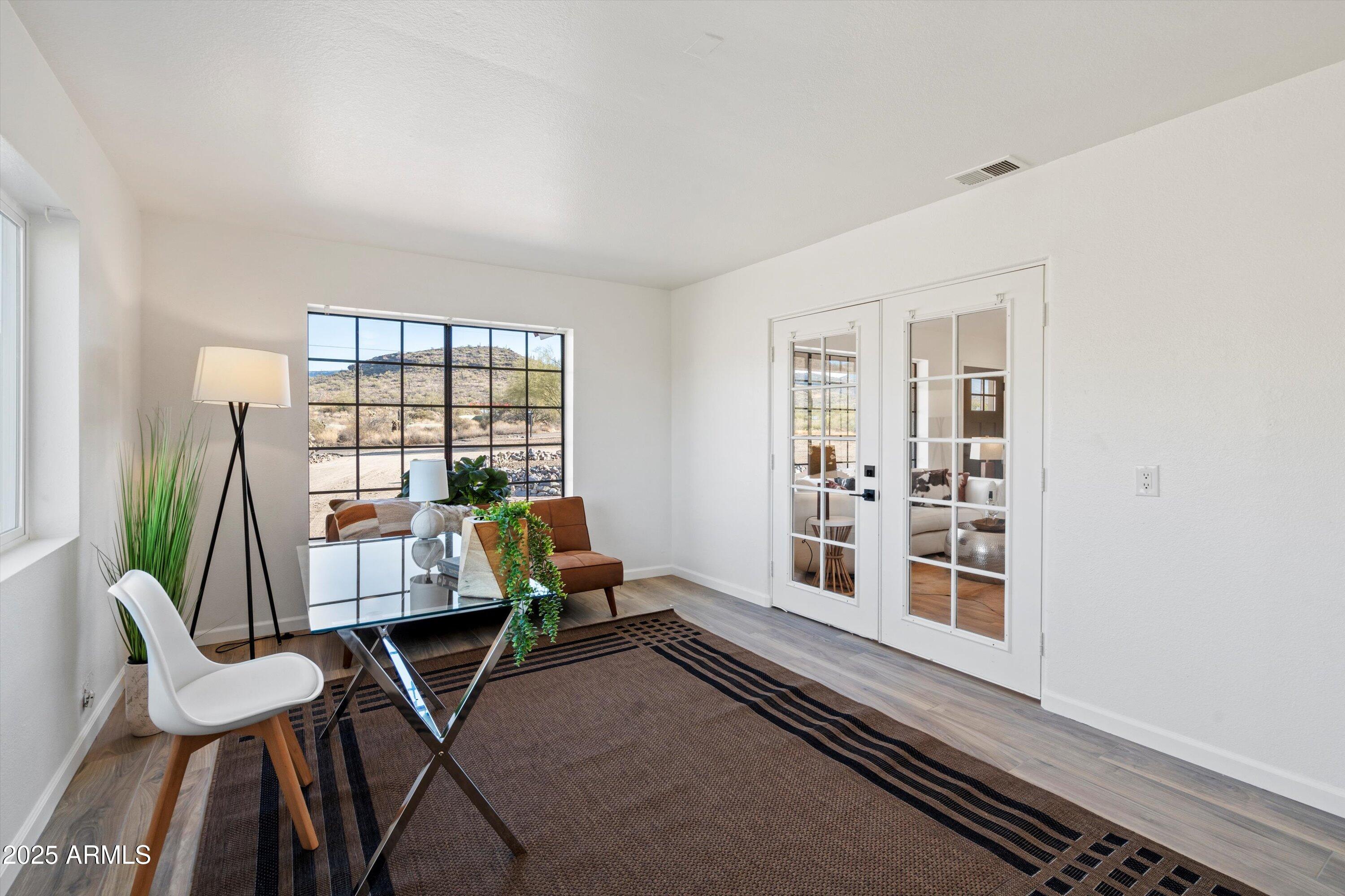 5511 E HONDA BOW Road