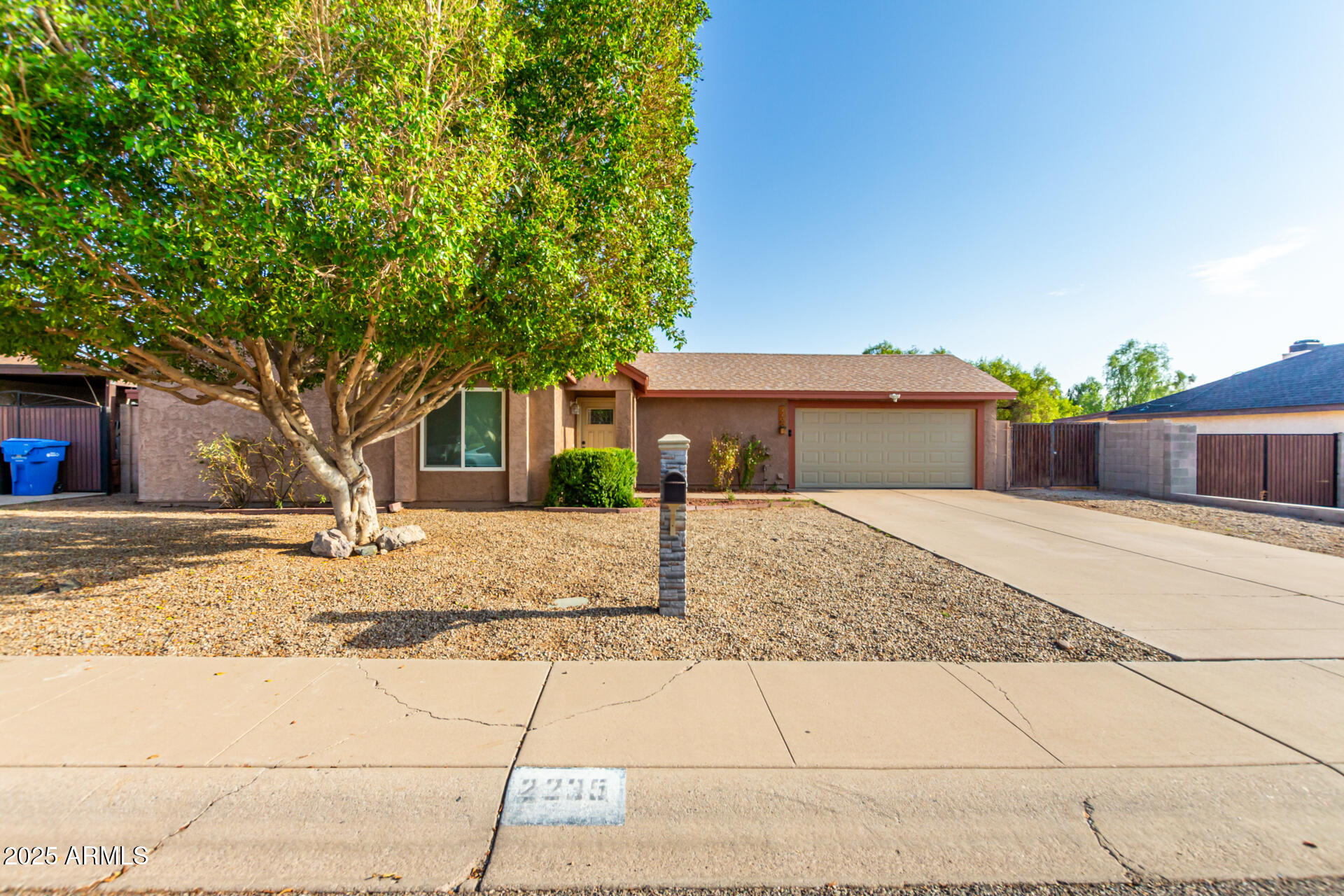 2235 W POTTER Drive