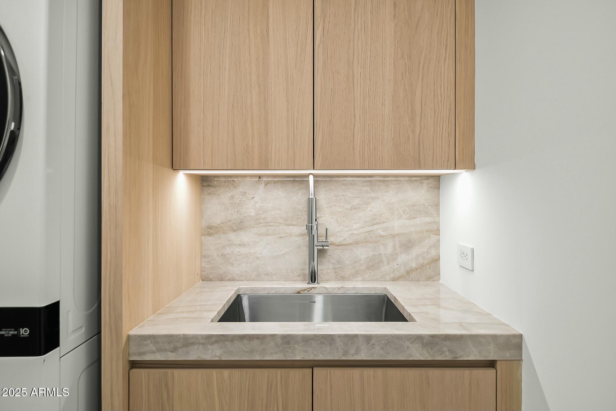 7151 E RANCHO VISTA Drive, 5001