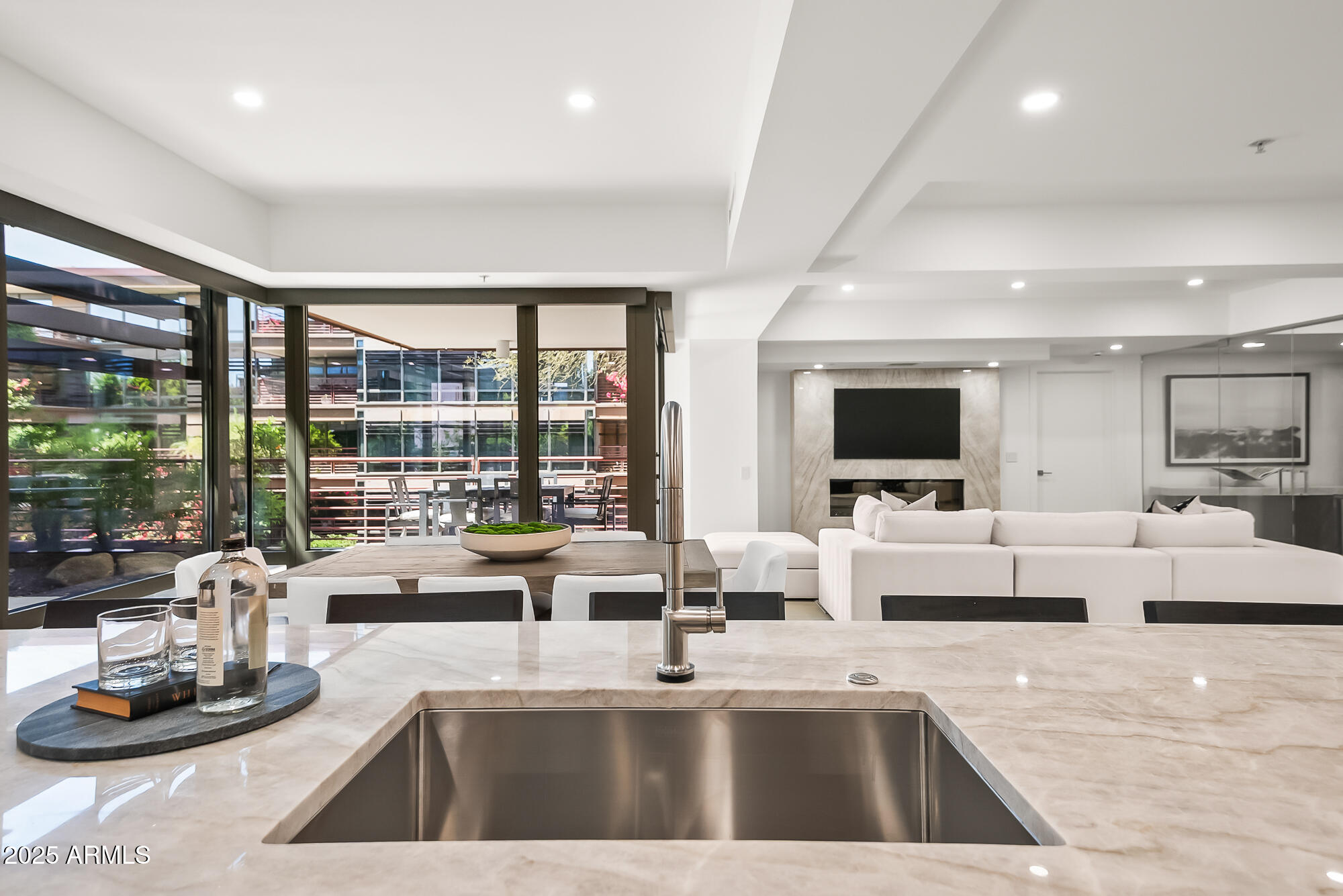 7151 E RANCHO VISTA Drive, 5001