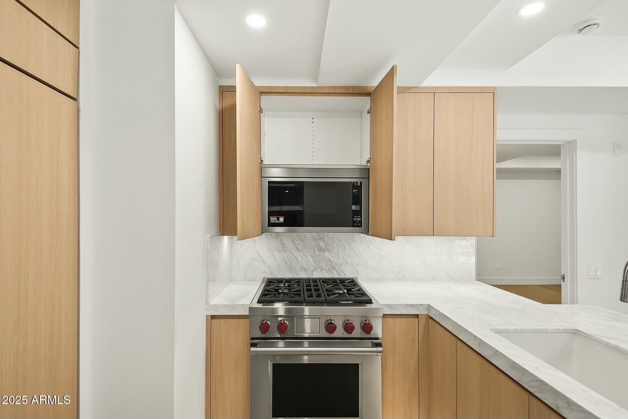 7141 E RANCHO VISTA Drive, 2011